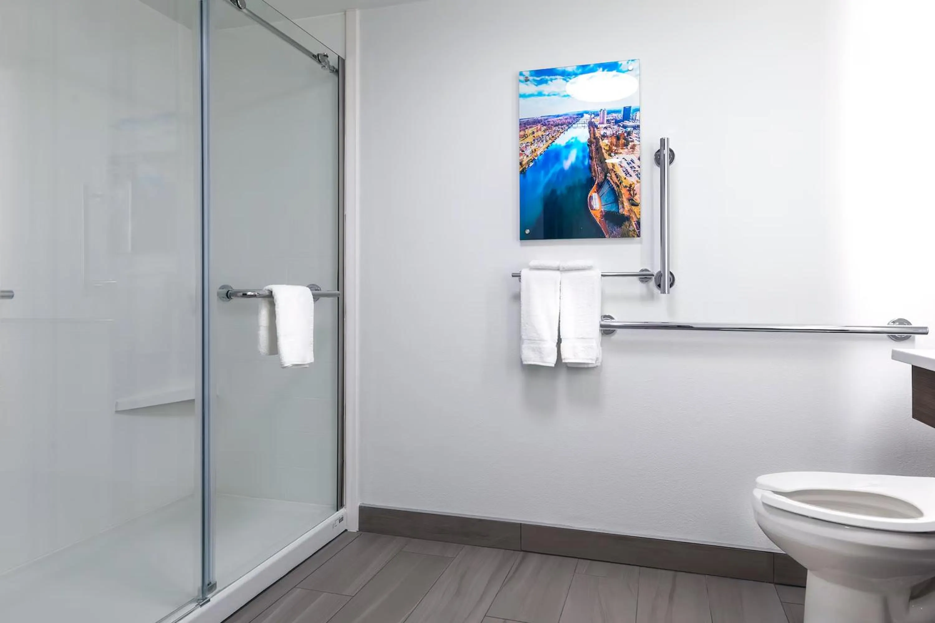 Bathroom in Wingate Augusta Washington Road by Wyndham