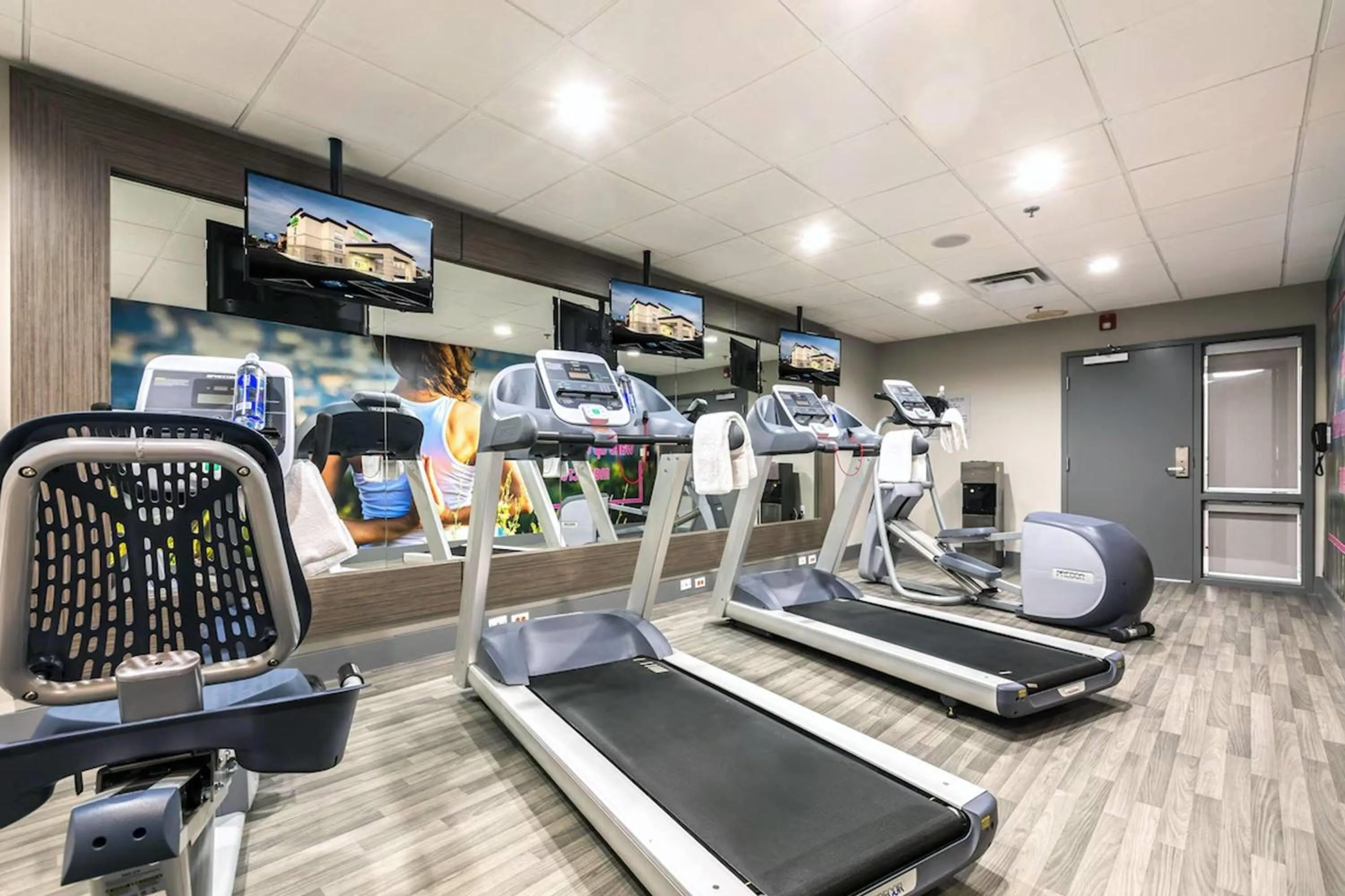 Fitness centre/facilities in Wingate Augusta Washington Road by Wyndham
