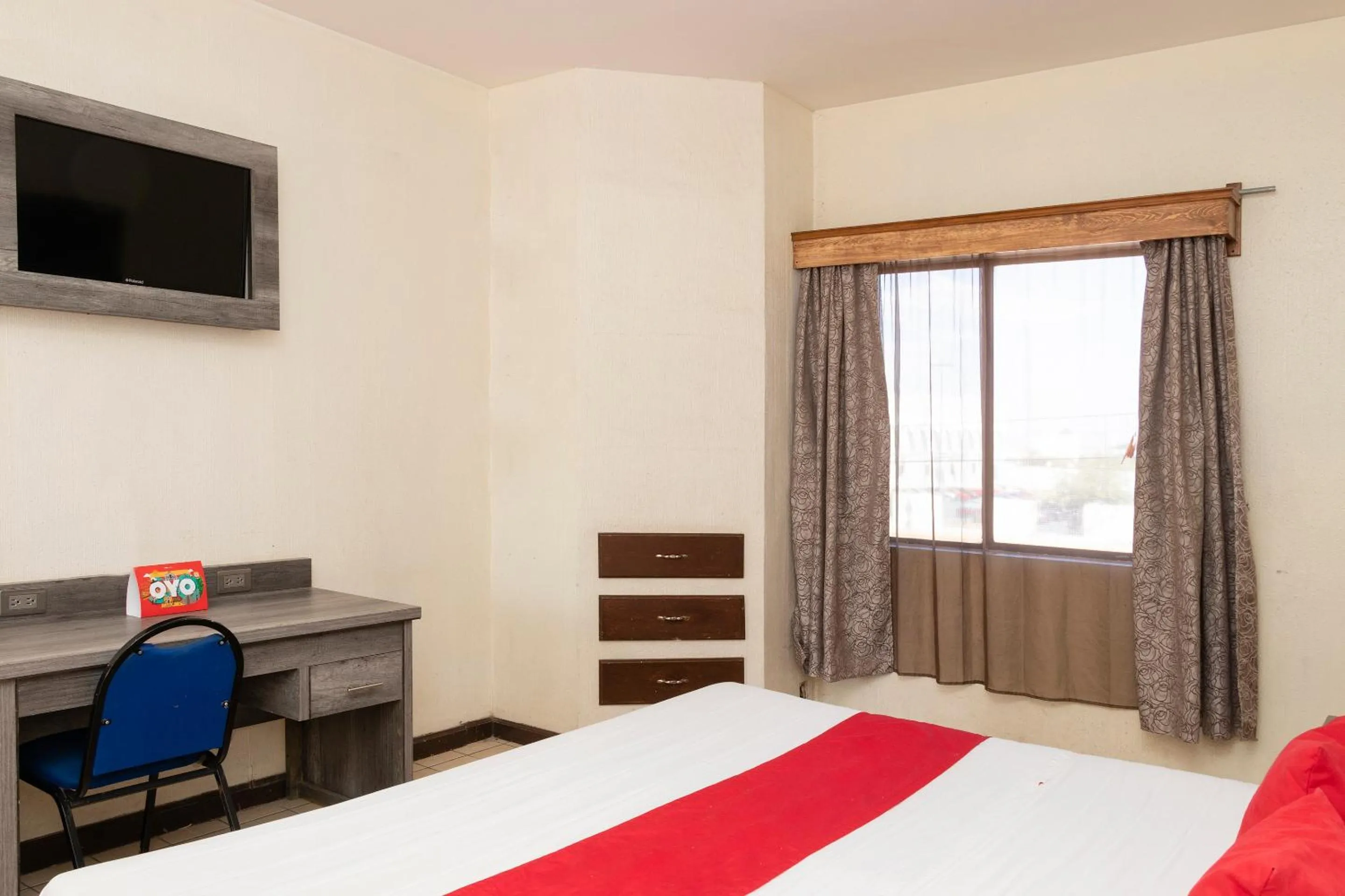 Bedroom, Bed in OYO Hotel Real Del Sur, Estadio Chihuahua