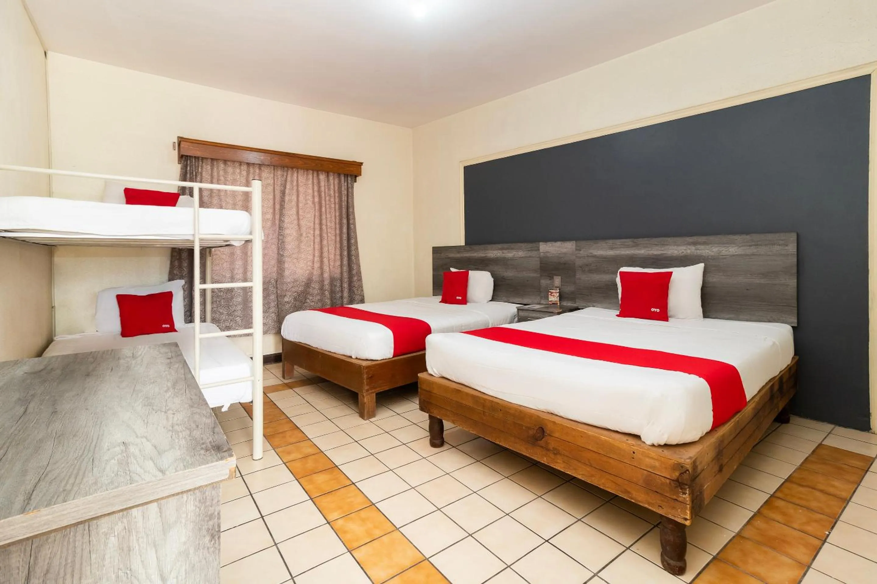 Bedroom, Bed in OYO Hotel Real Del Sur, Estadio Chihuahua