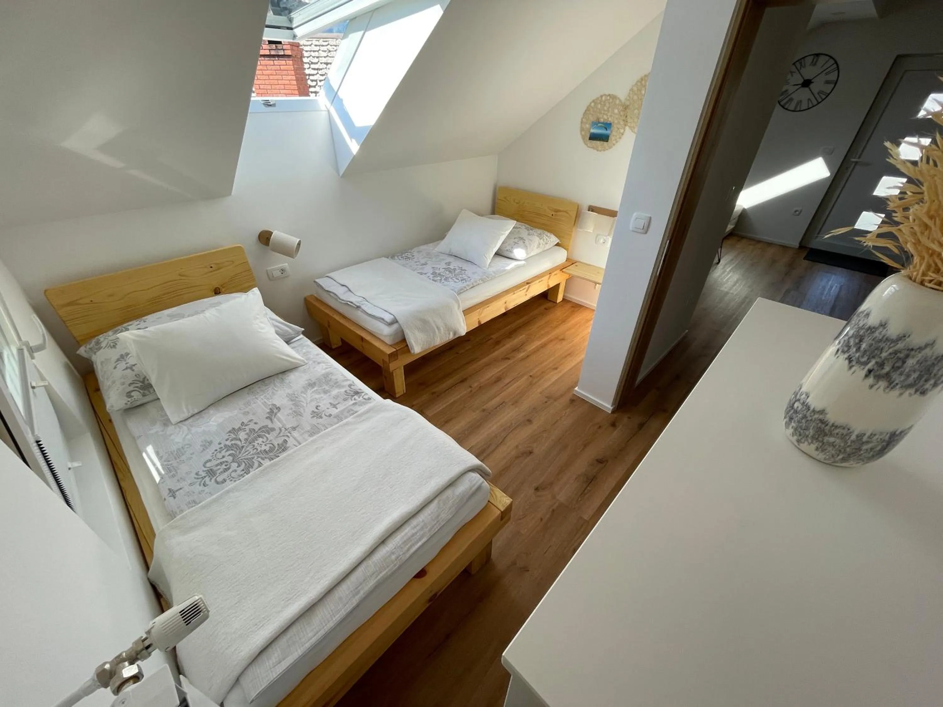Bed in Apartma Guide 360