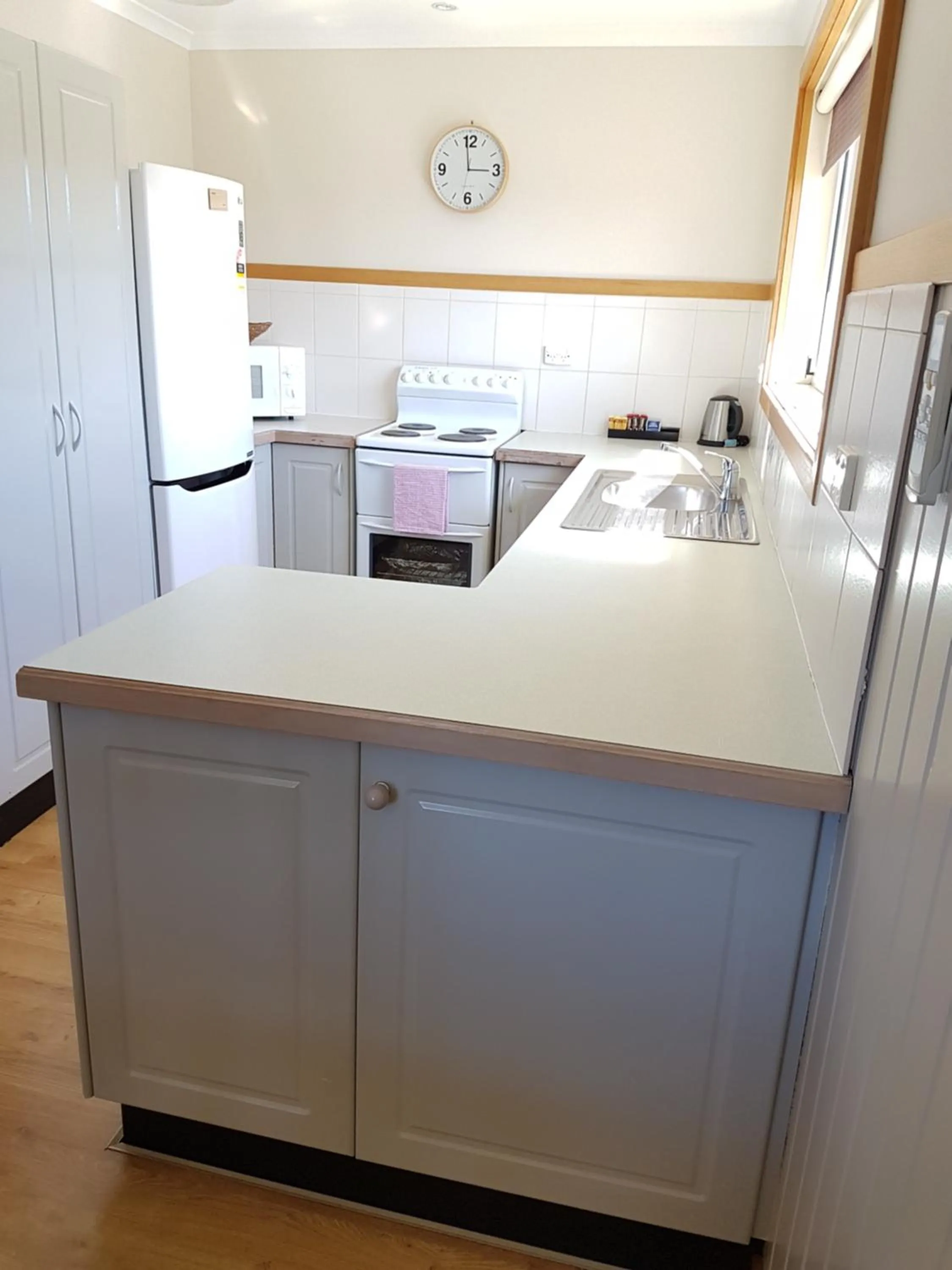 Kitchen or kitchenette in White Sands Estate