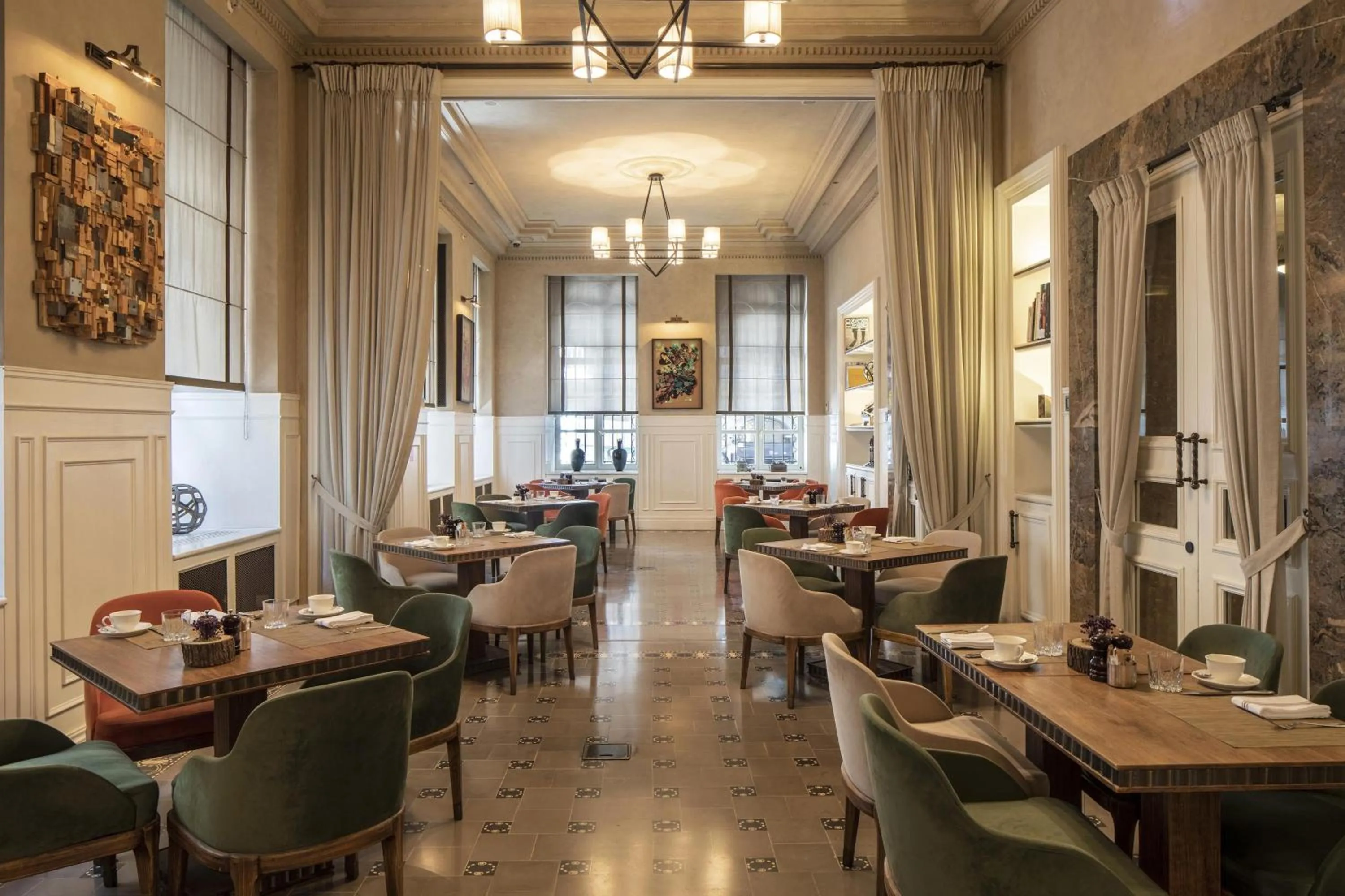 Lobby or reception in The Bank Hotel Istanbul, a Member of Design Hotels