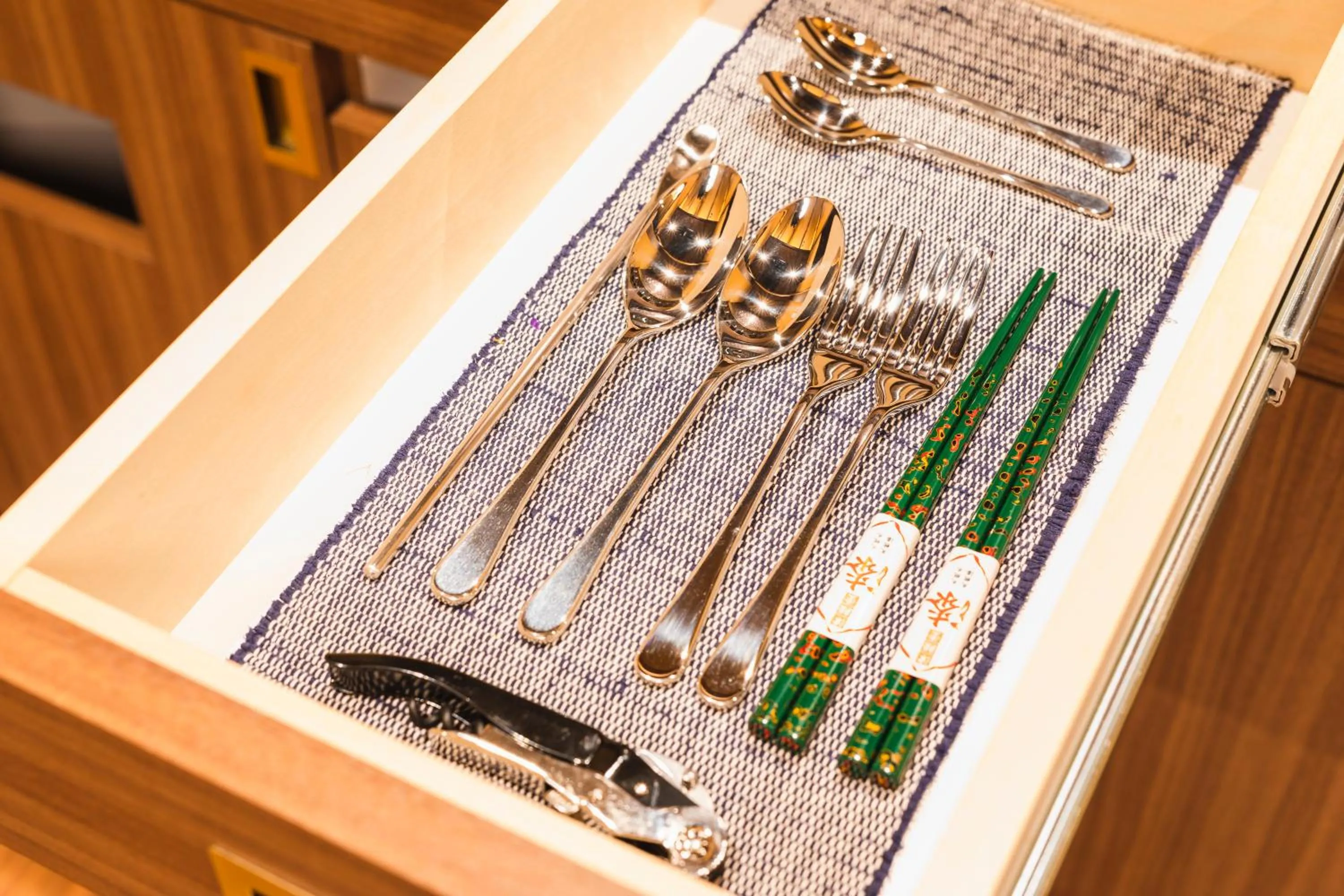 Photo of the whole room in Tsuta Onsen Ryokan