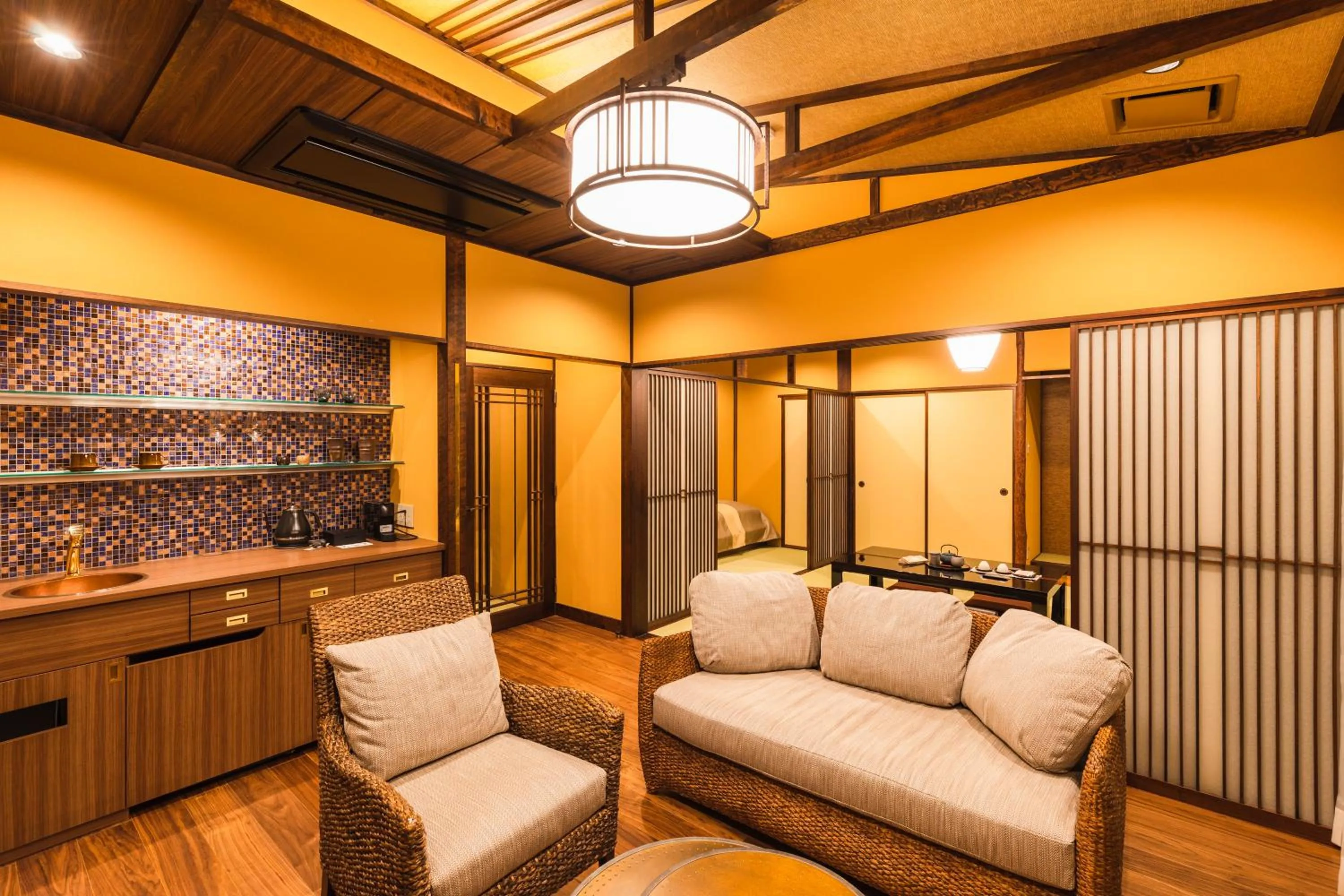Living room in Tsuta Onsen Ryokan