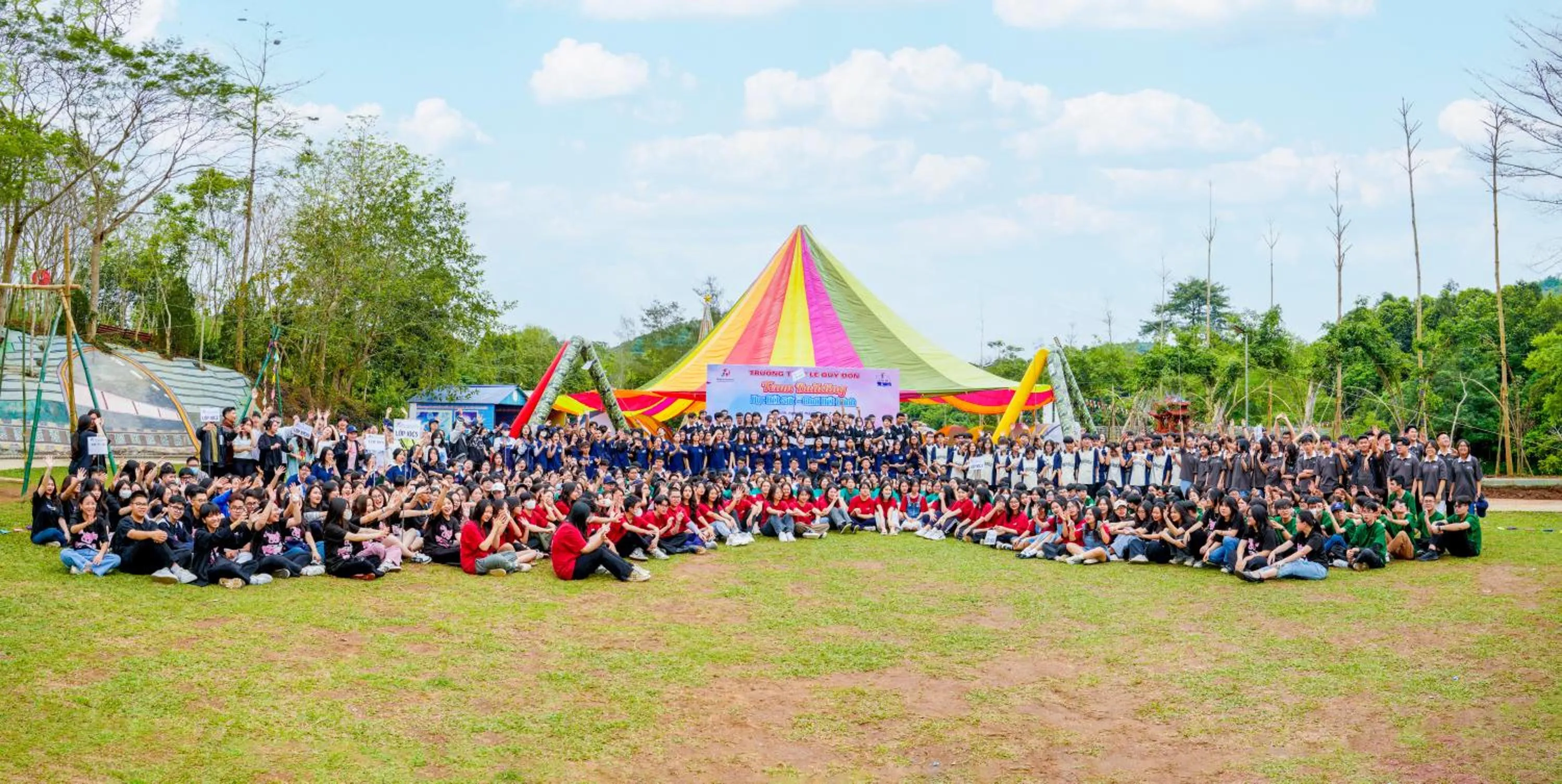 Property building in MEDDOM Park