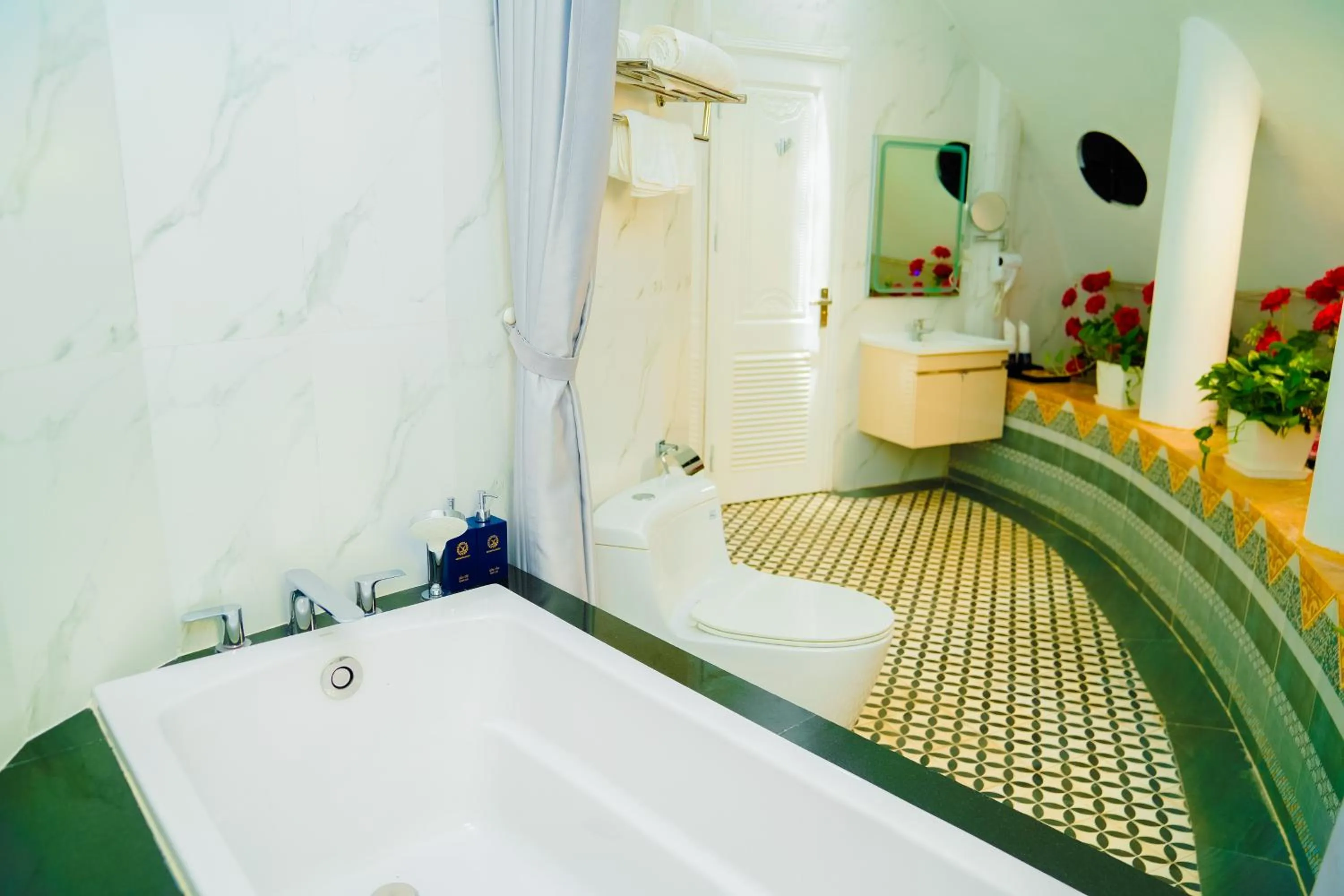 Shower in MEDDOM Park