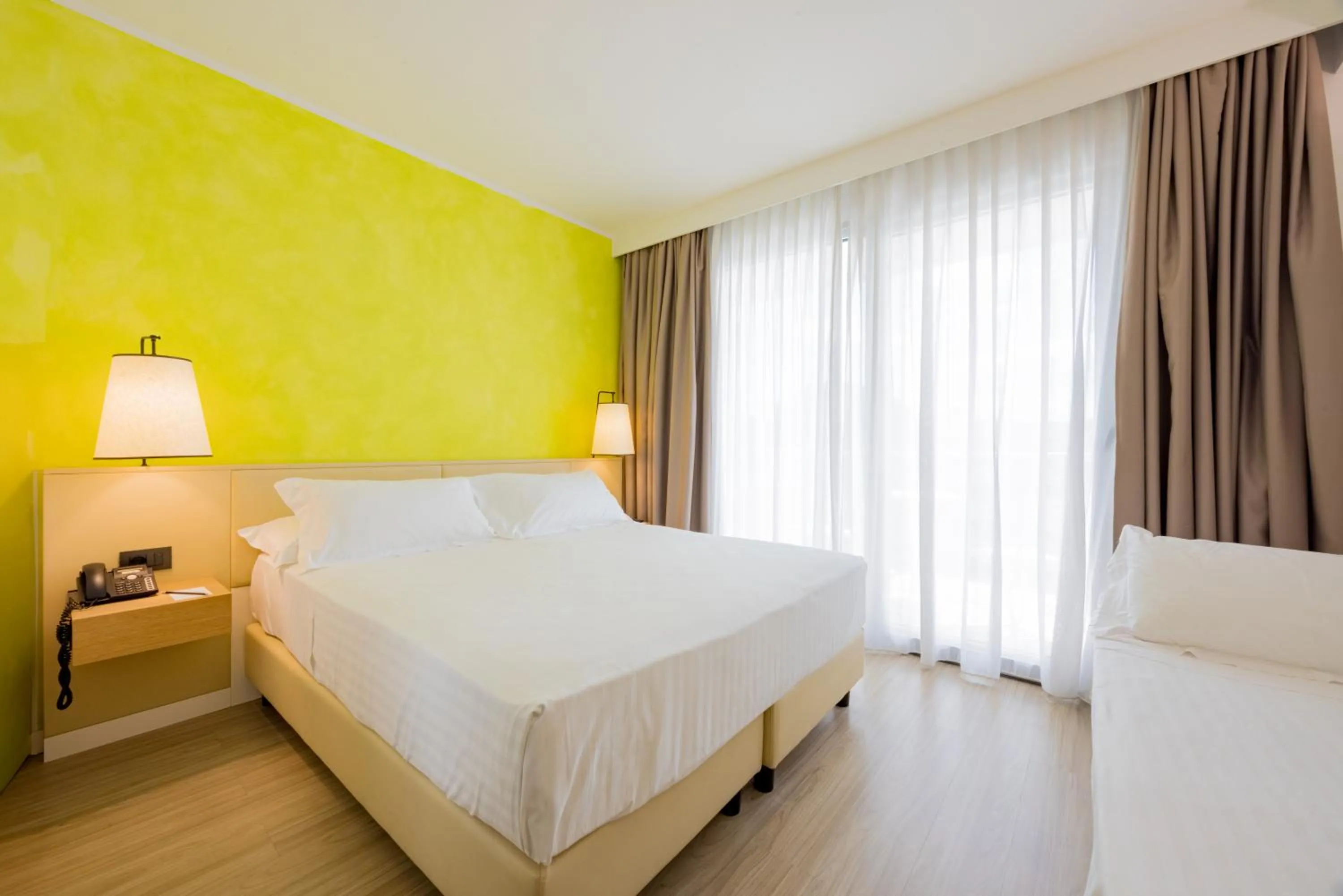 Bedroom, Bed in Hotel Viareggio