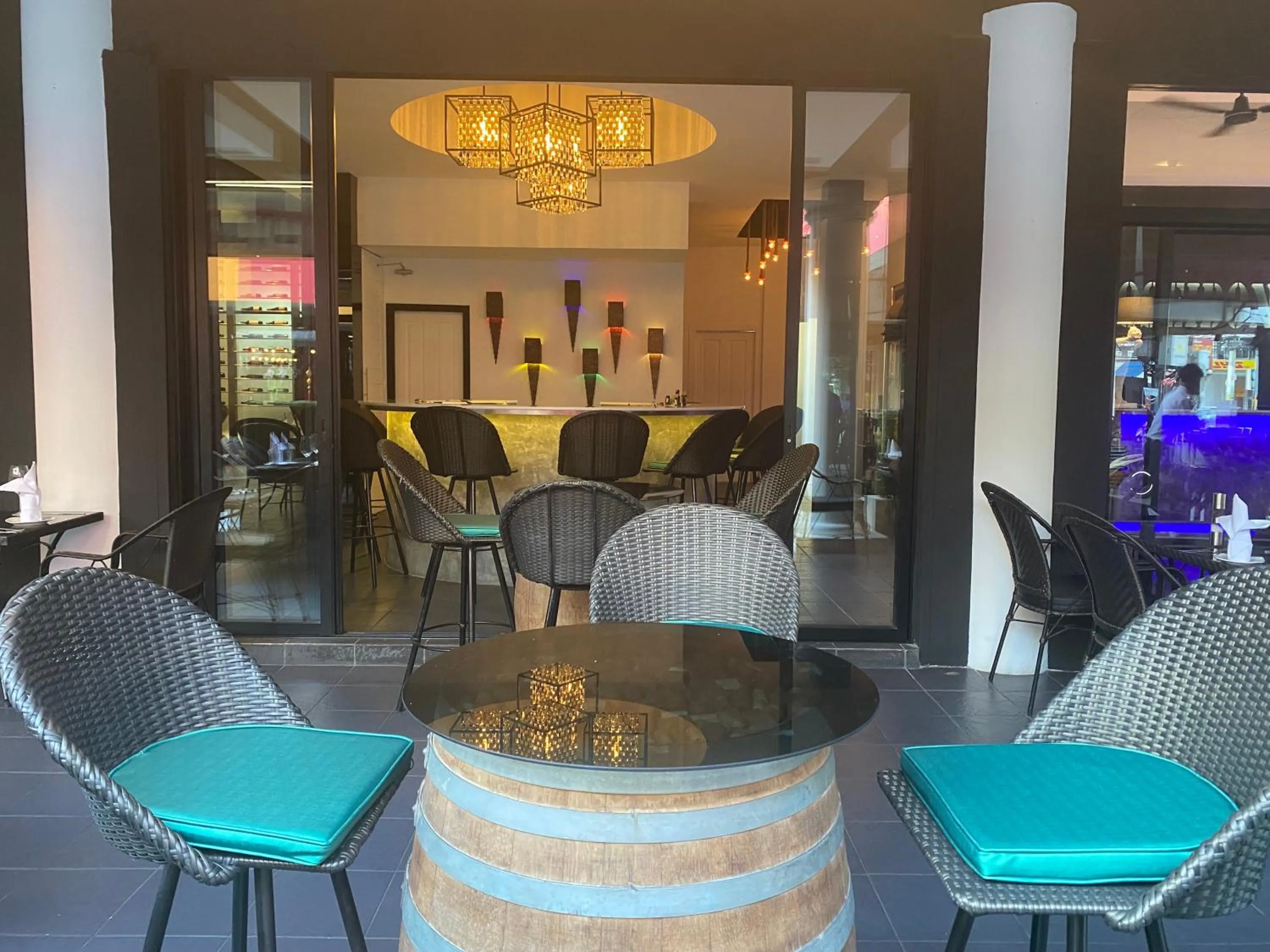 Restaurant/places to eat in Poseidon Boutique Hotel