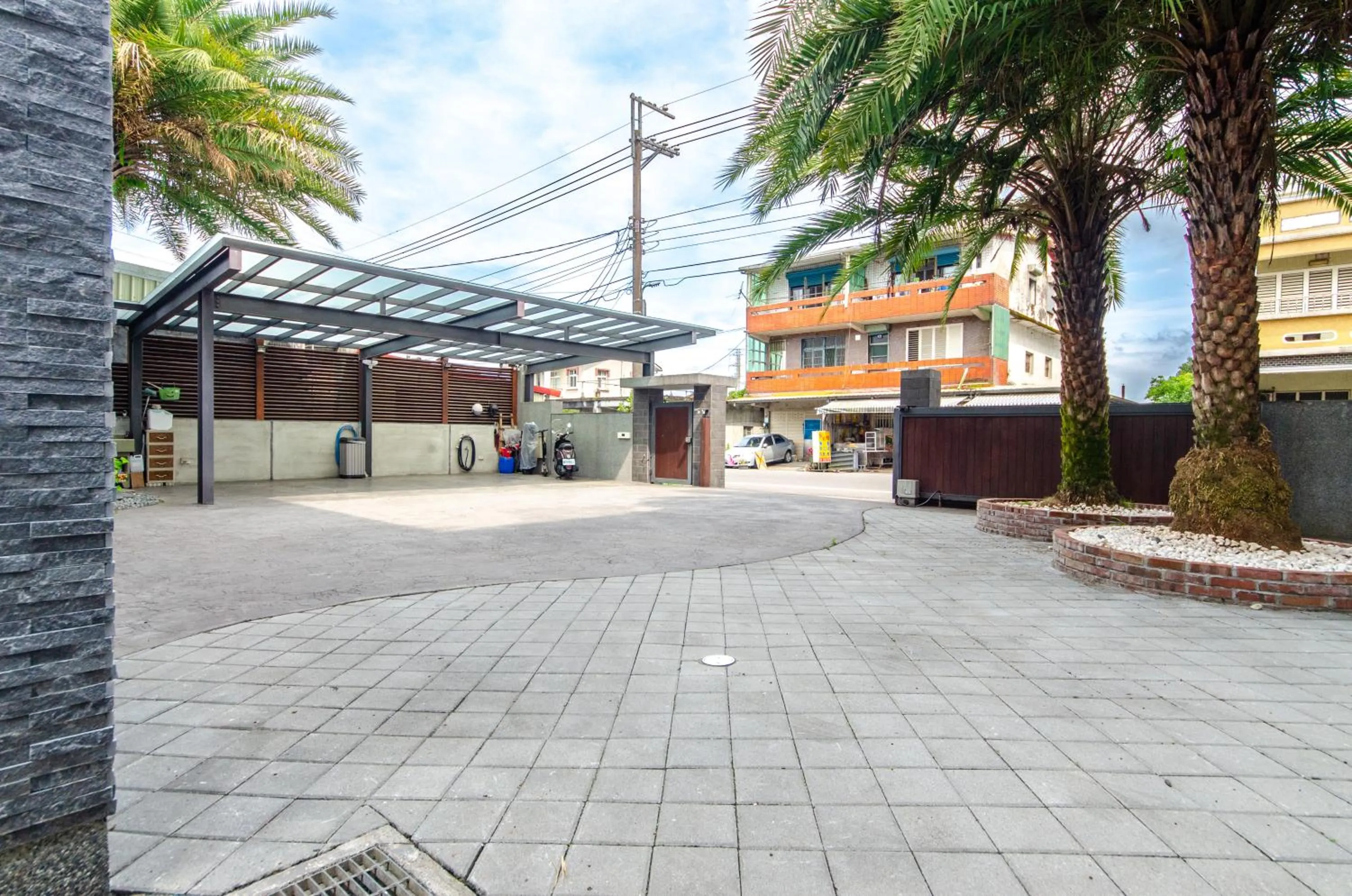 Property building in Relax BnB