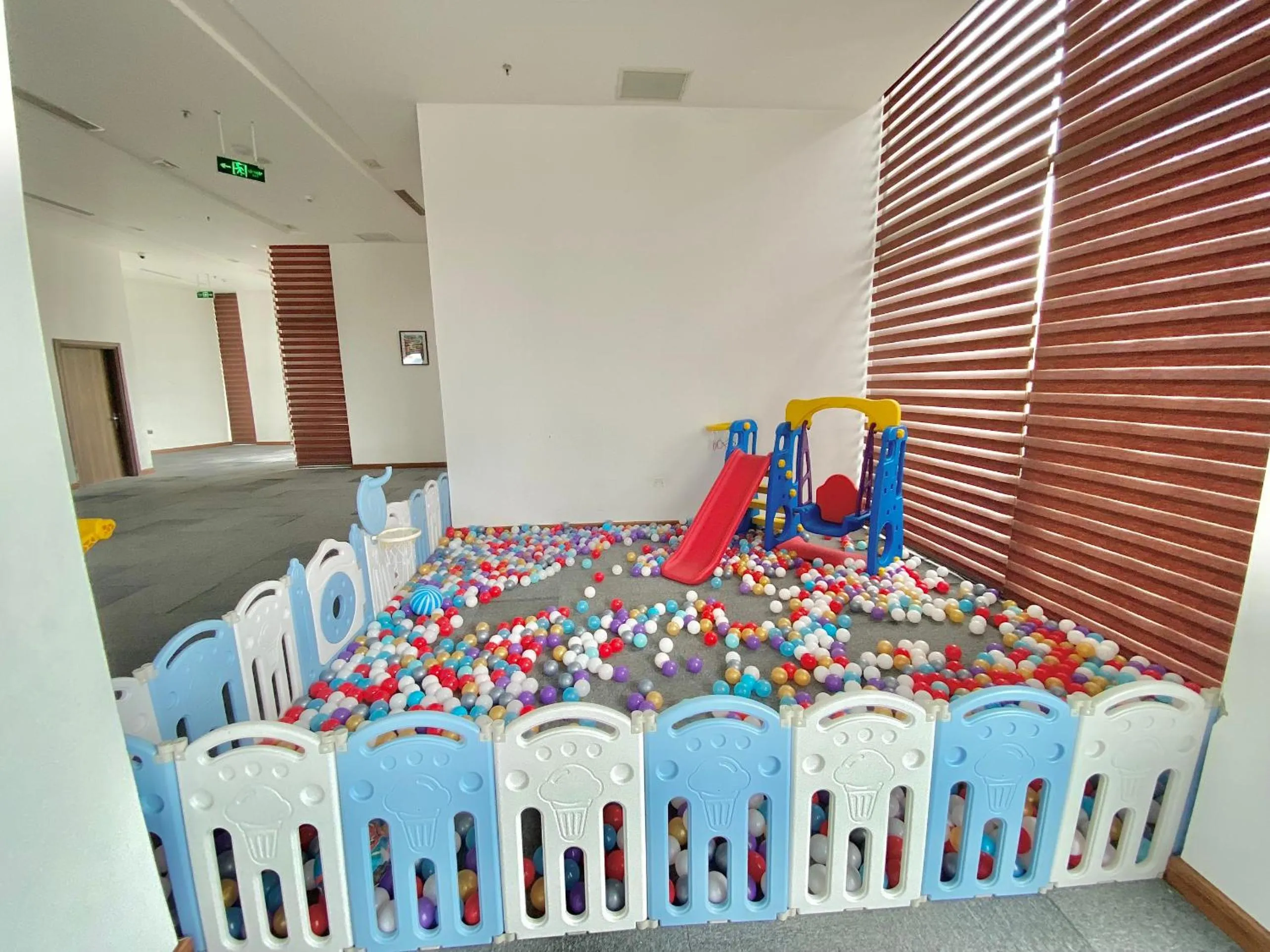Children play ground in Muong Thanh Luxury Ha Long Centre II