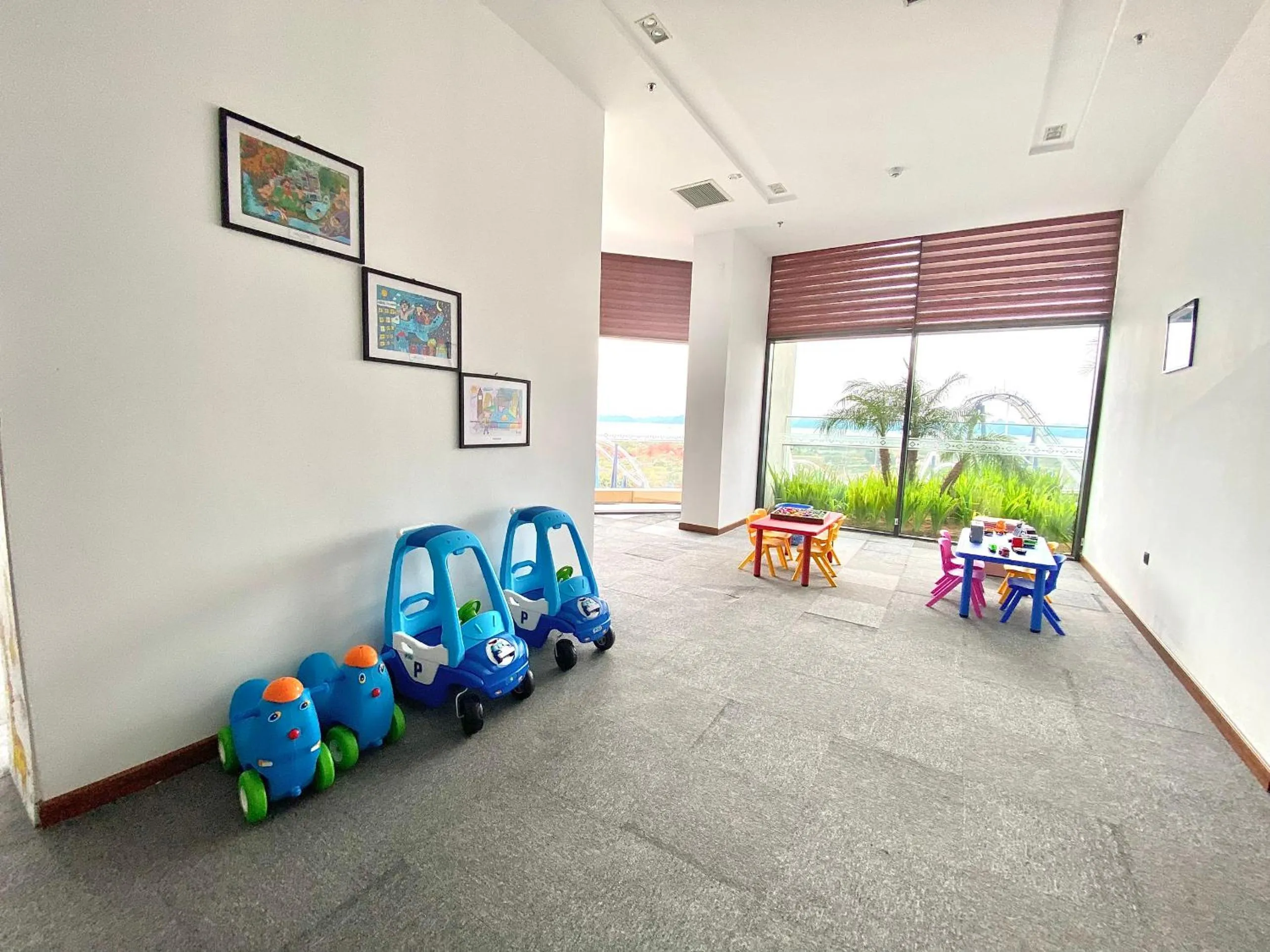 Children play ground in Muong Thanh Luxury Ha Long Centre II