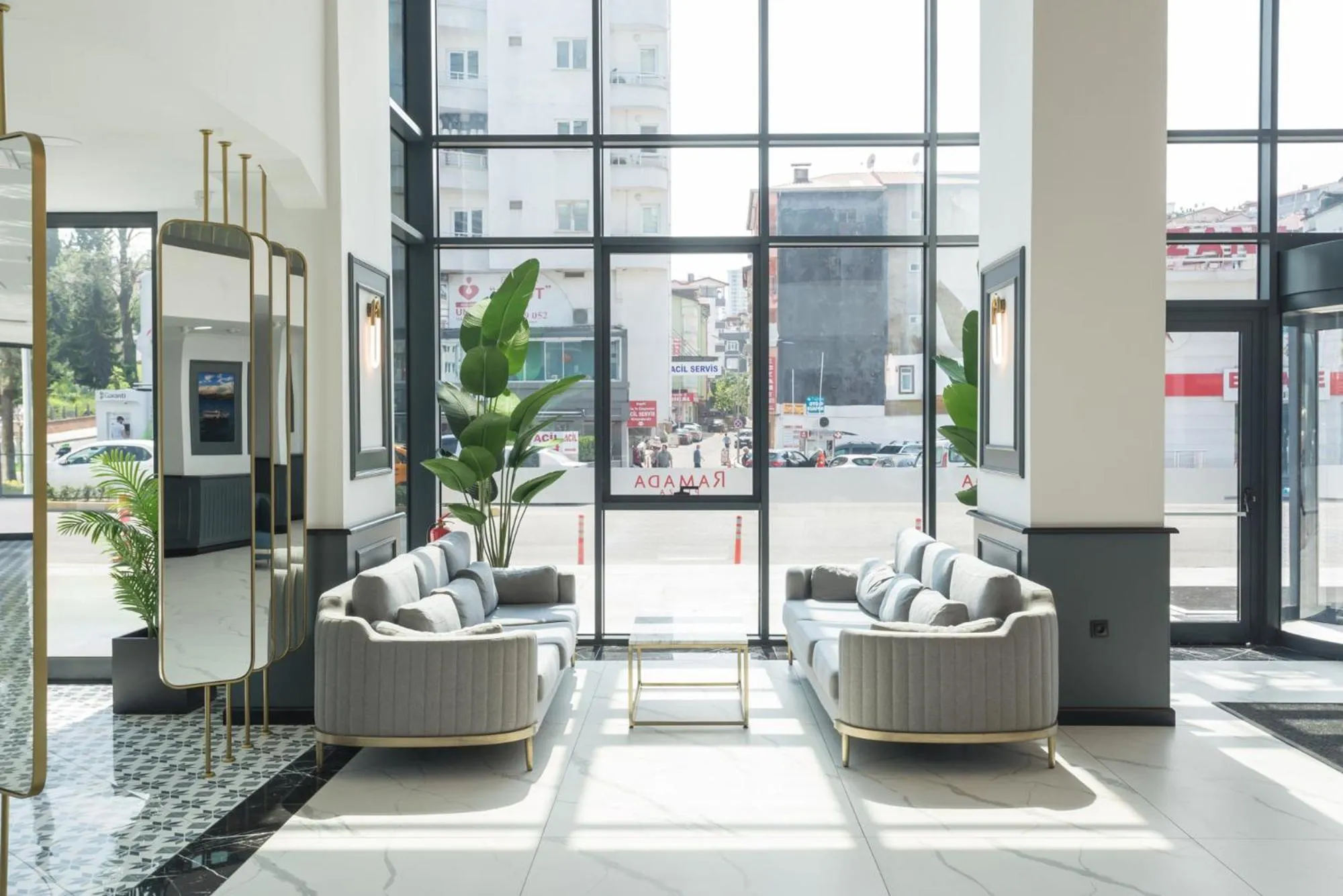 Lobby or reception in Ramada Plaza by Wyndham Ordu