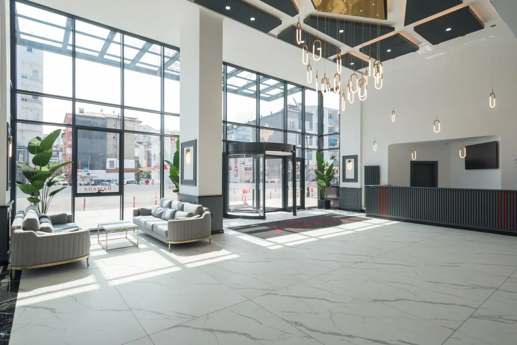 Lobby or reception in Ramada Plaza by Wyndham Ordu