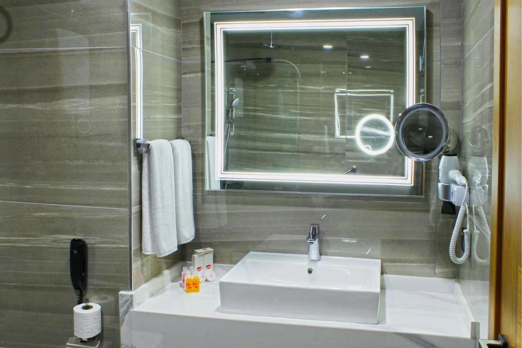 Bathroom in Ramada Plaza by Wyndham Ordu