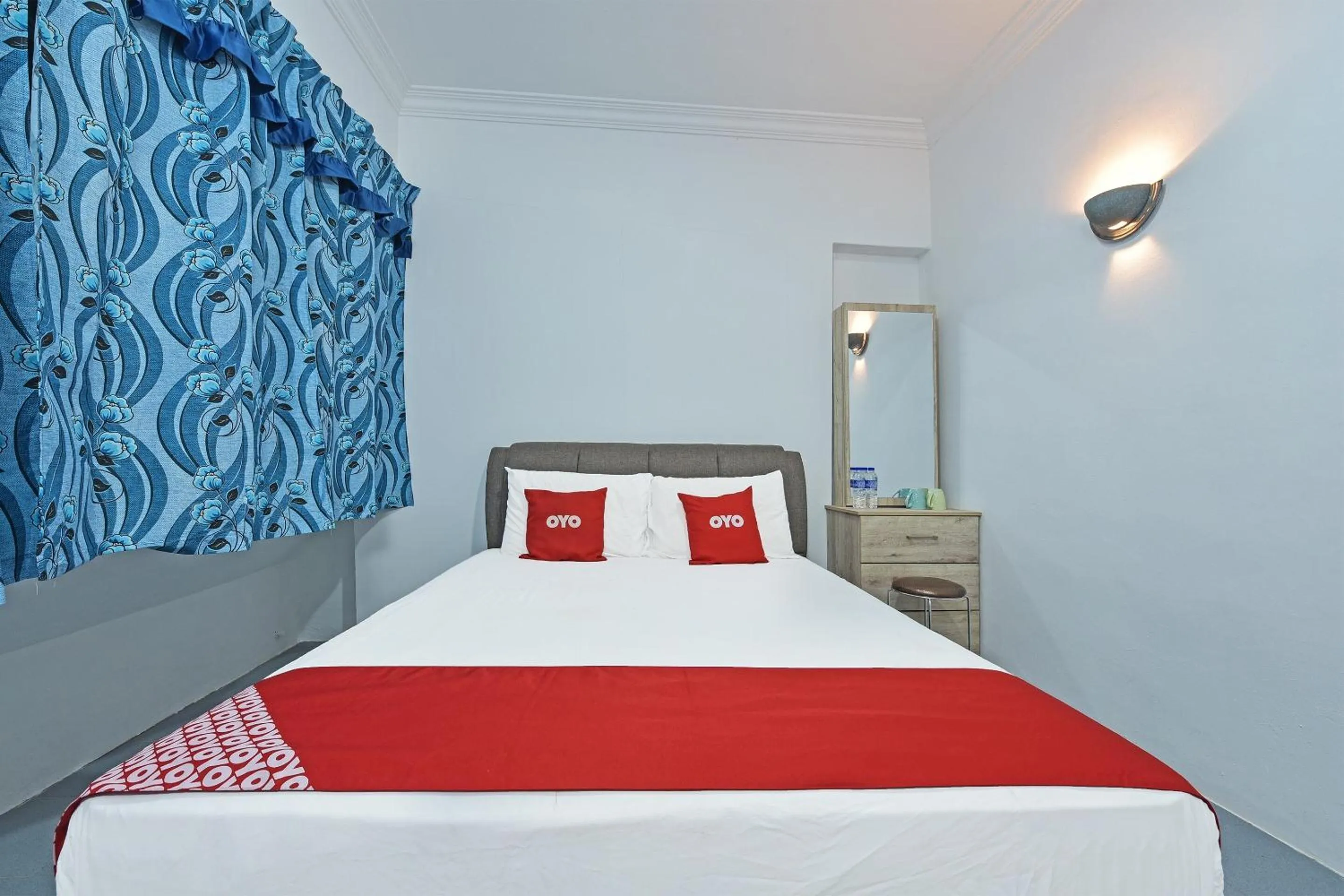 Bedroom in OYO 90544 M&h Hotel