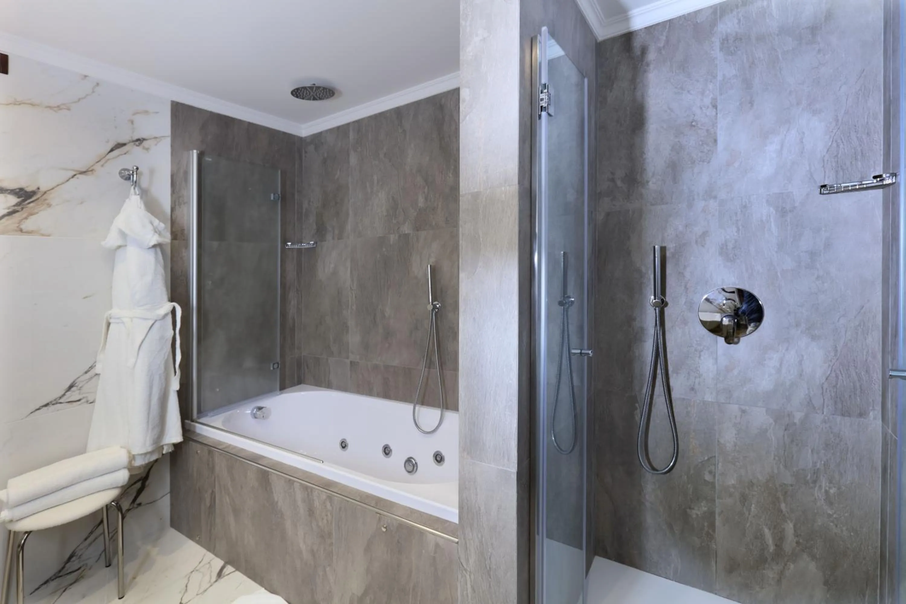 Bathroom in Villa Angela