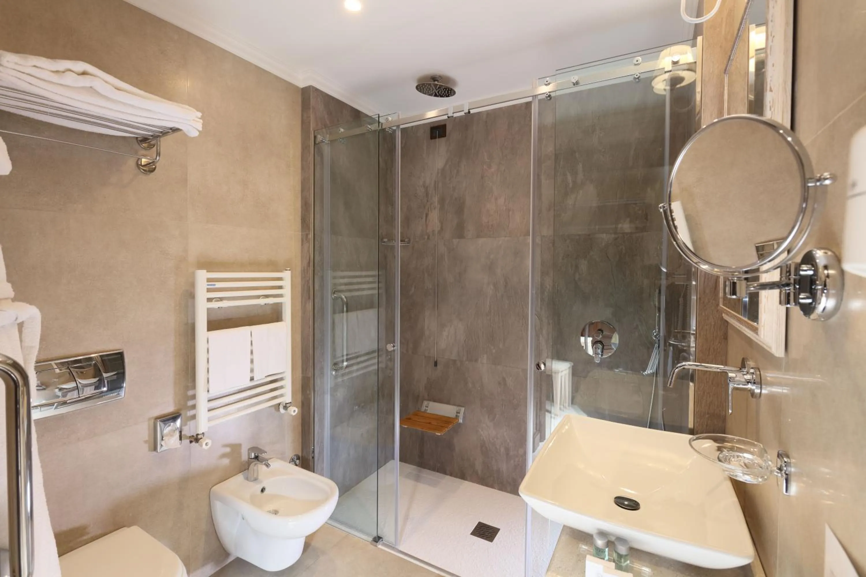 Shower in Villa Angela