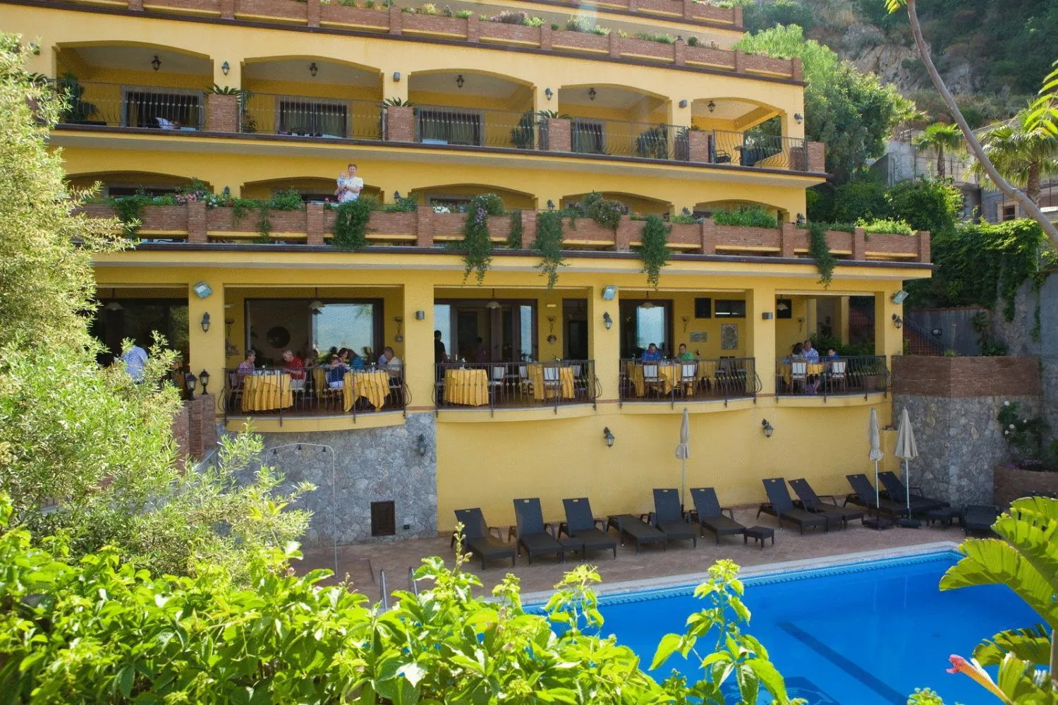 Facade/entrance in Villa Angela