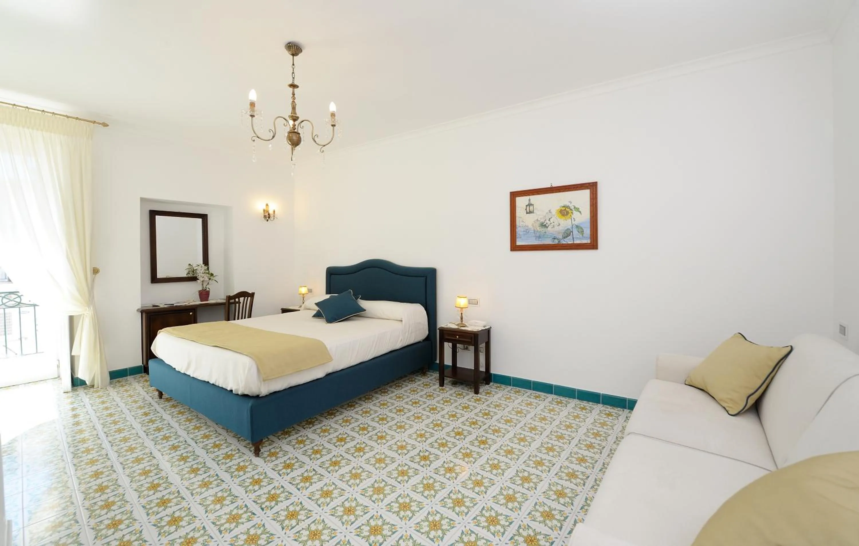 Photo of the whole room, Bed in Residenza Luce