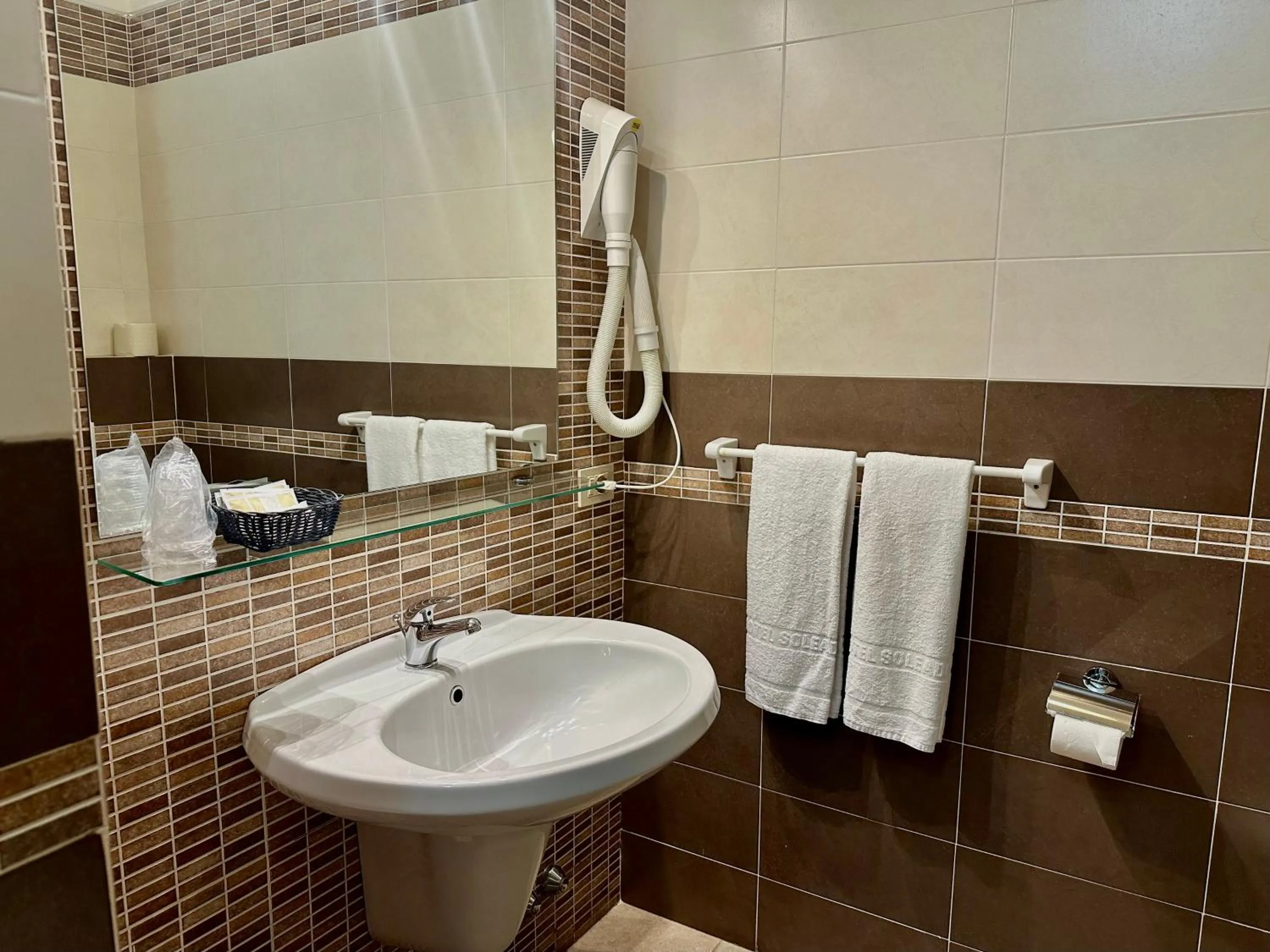 Bathroom in Hotel Soleado