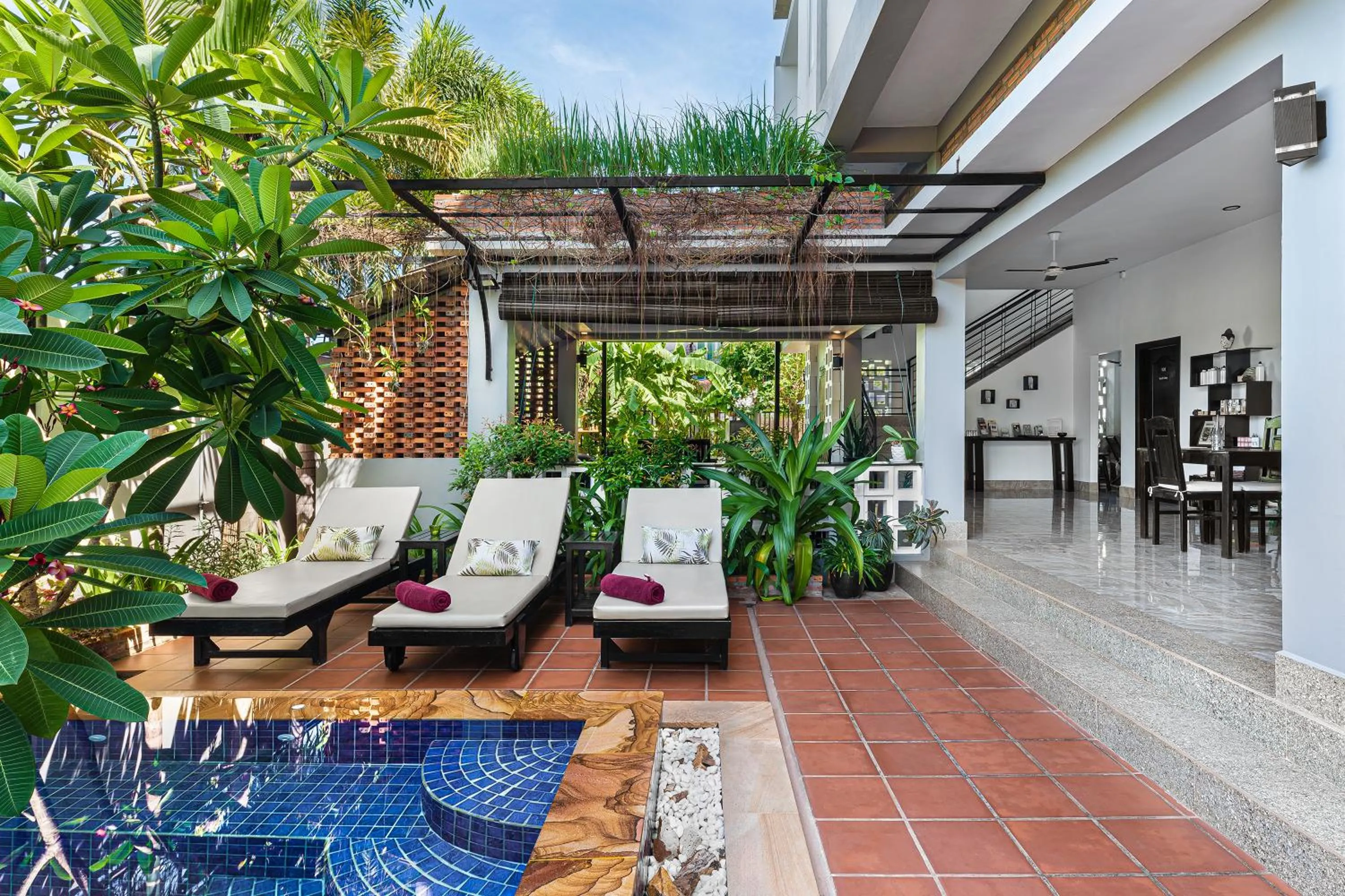 Restaurant/places to eat in Villa Agati