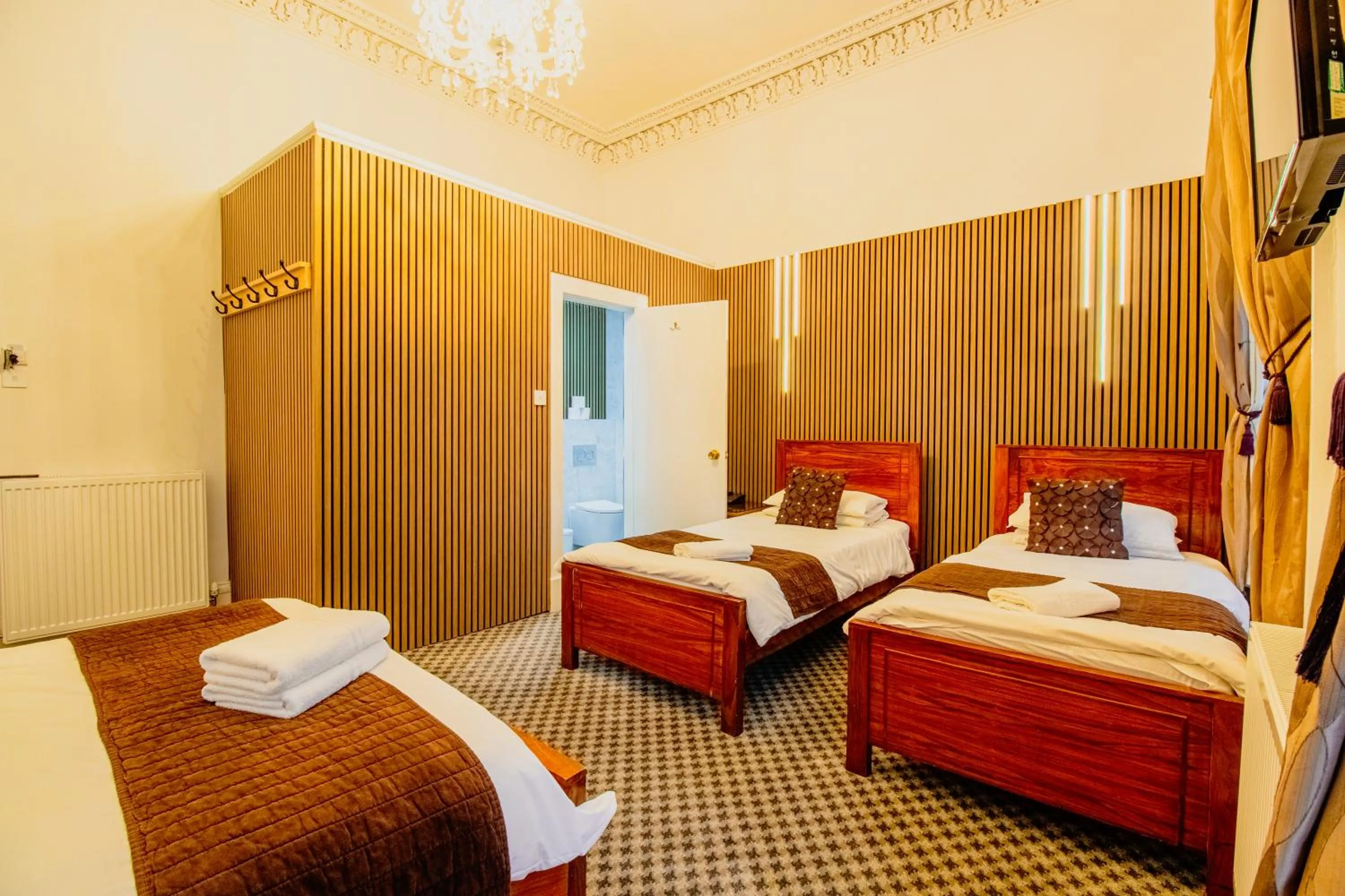 Bed in Sandyford Lodge