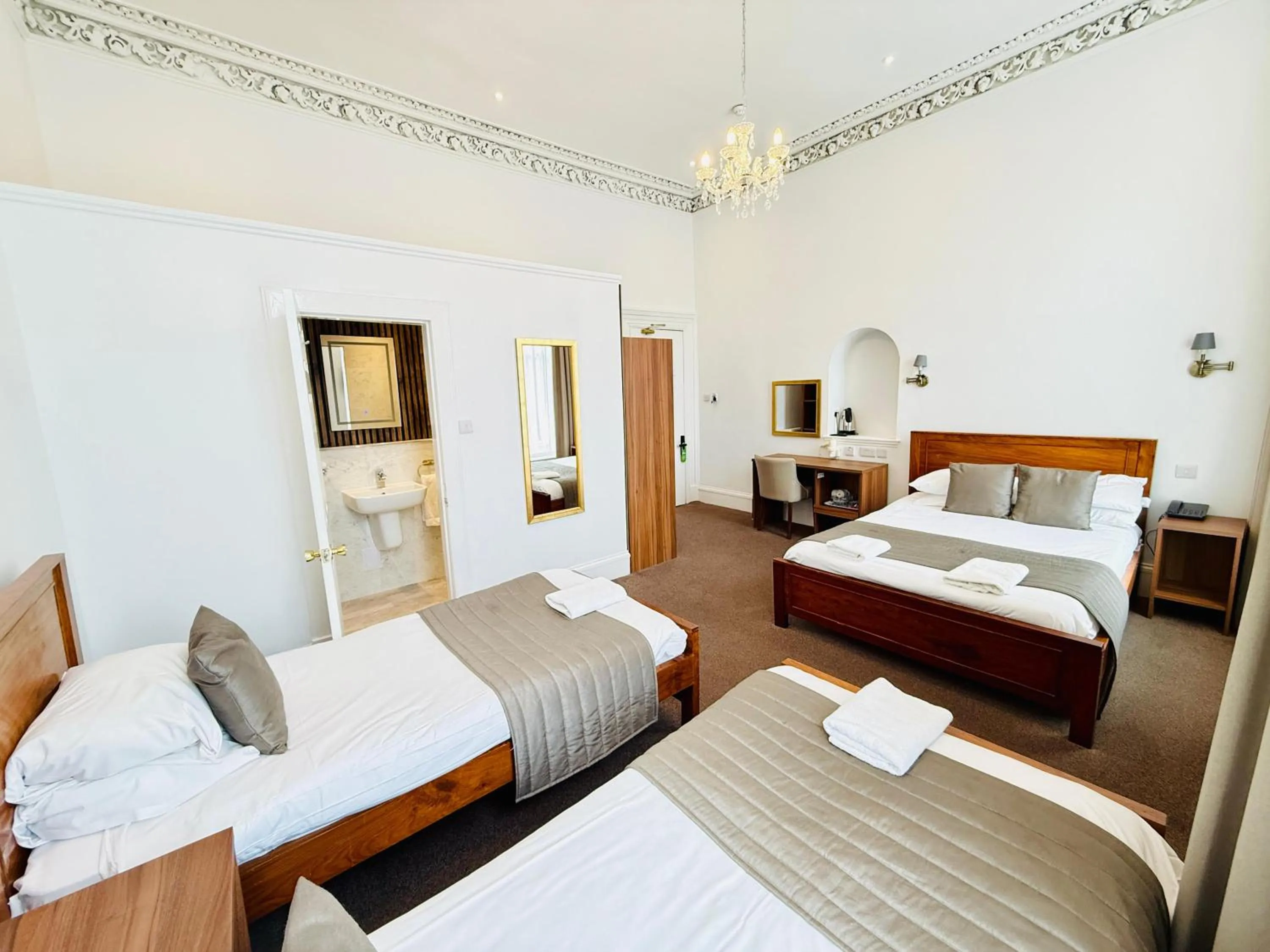 Bed in Sandyford Lodge