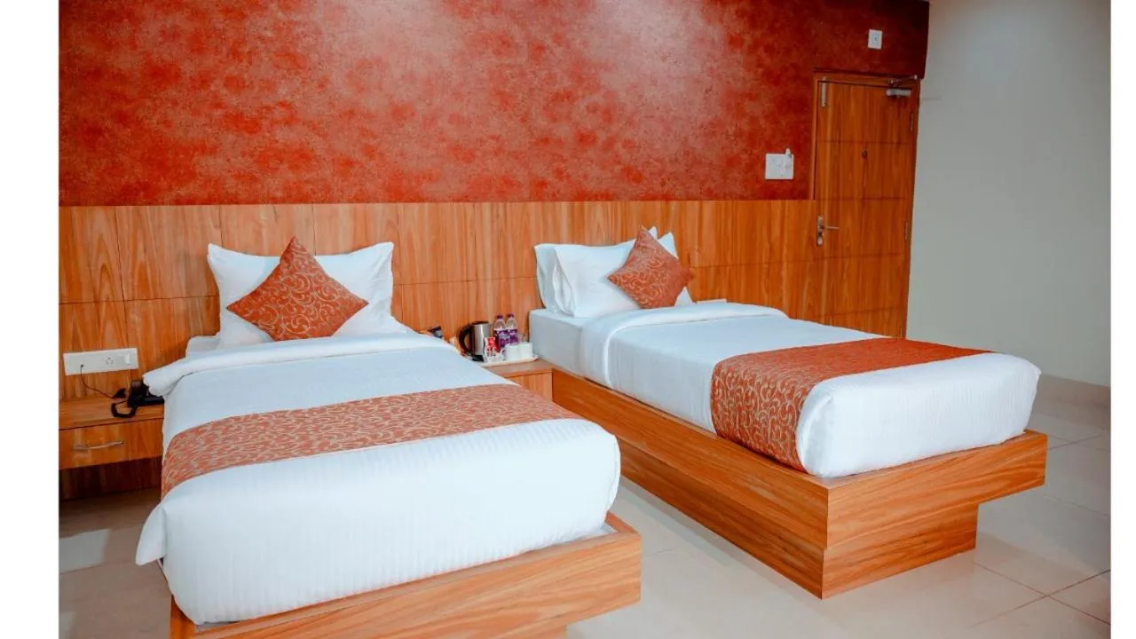 Photo of the whole room in Hotel Teesta Stay, Rampurhat