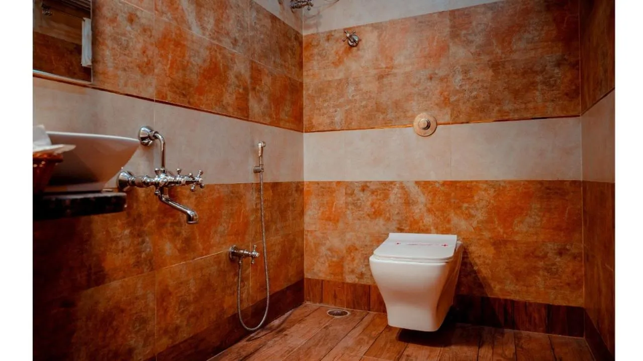 Bathroom in Hotel Teesta Stay, Rampurhat
