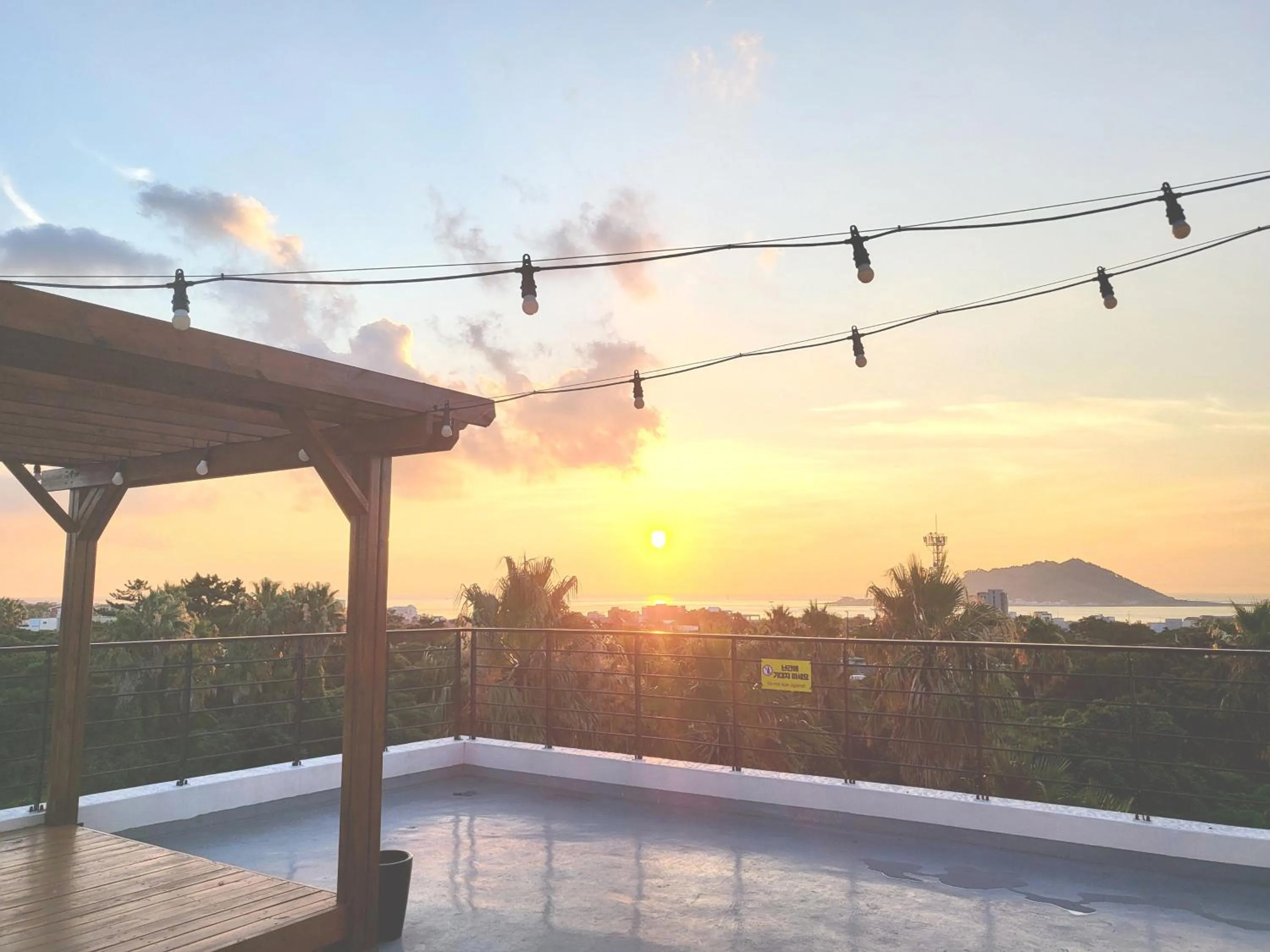 Sea view in Liverpool & Spa