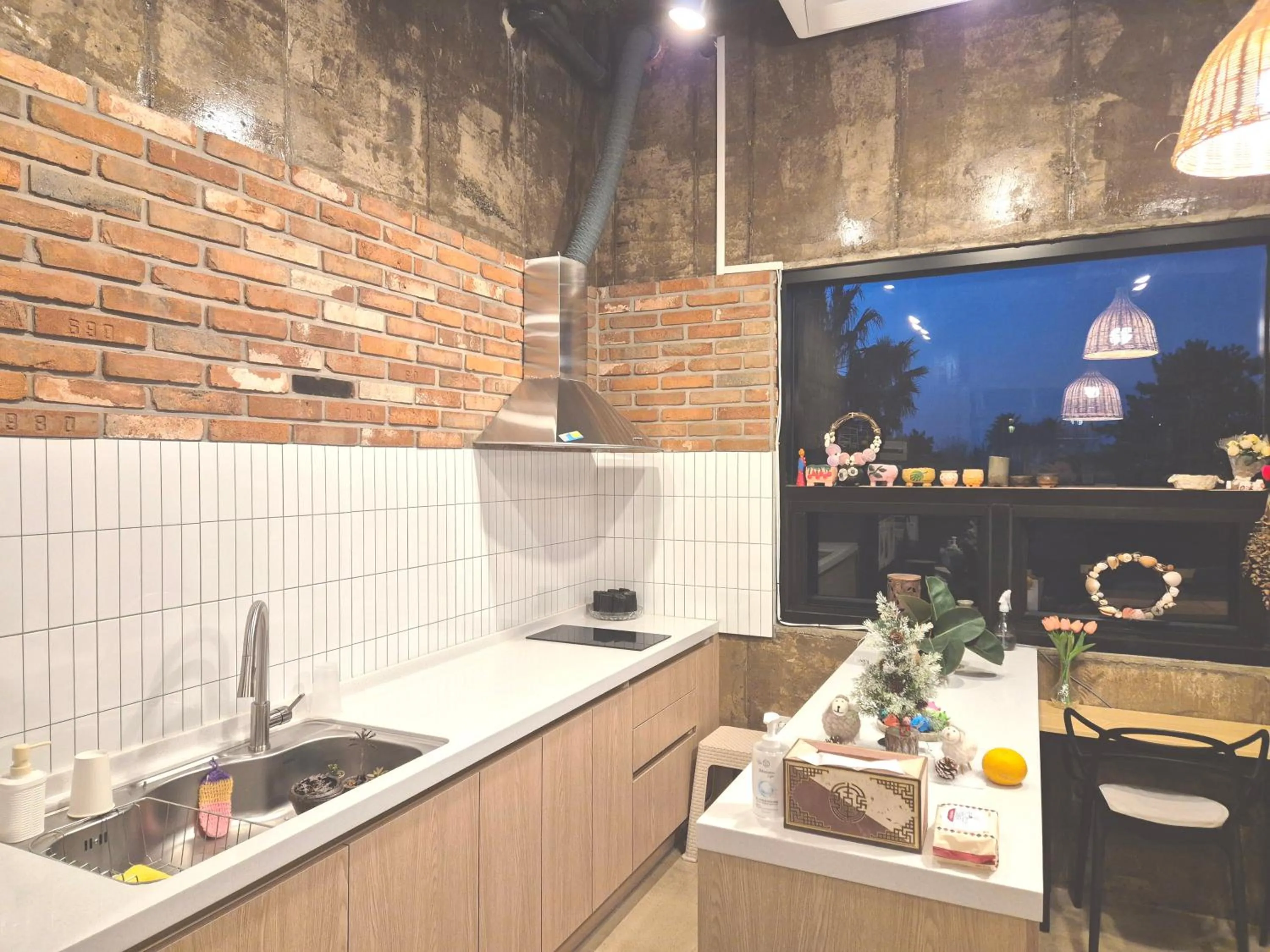 Communal kitchen in Liverpool & Spa