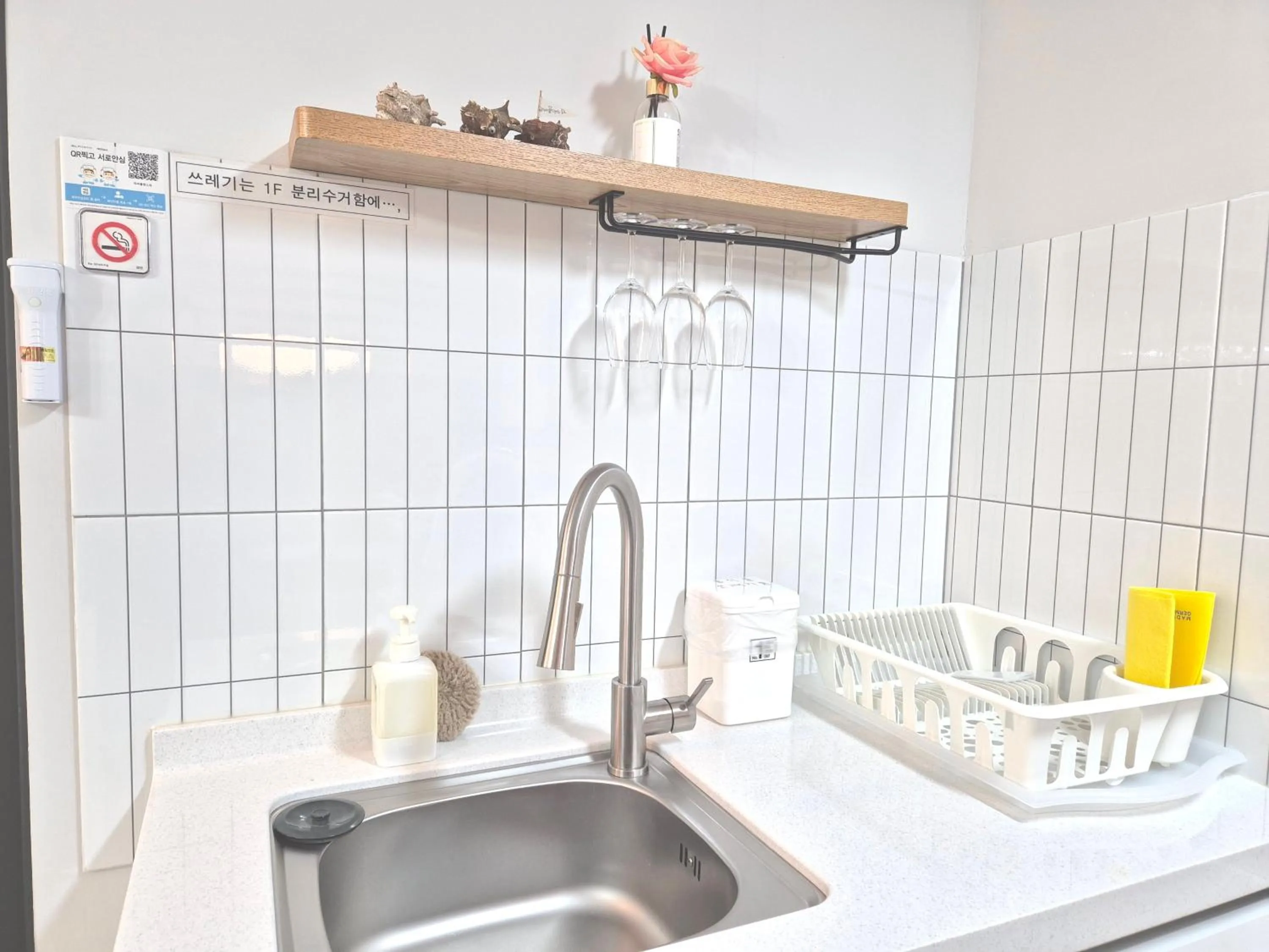 Kitchen or kitchenette in Liverpool & Spa