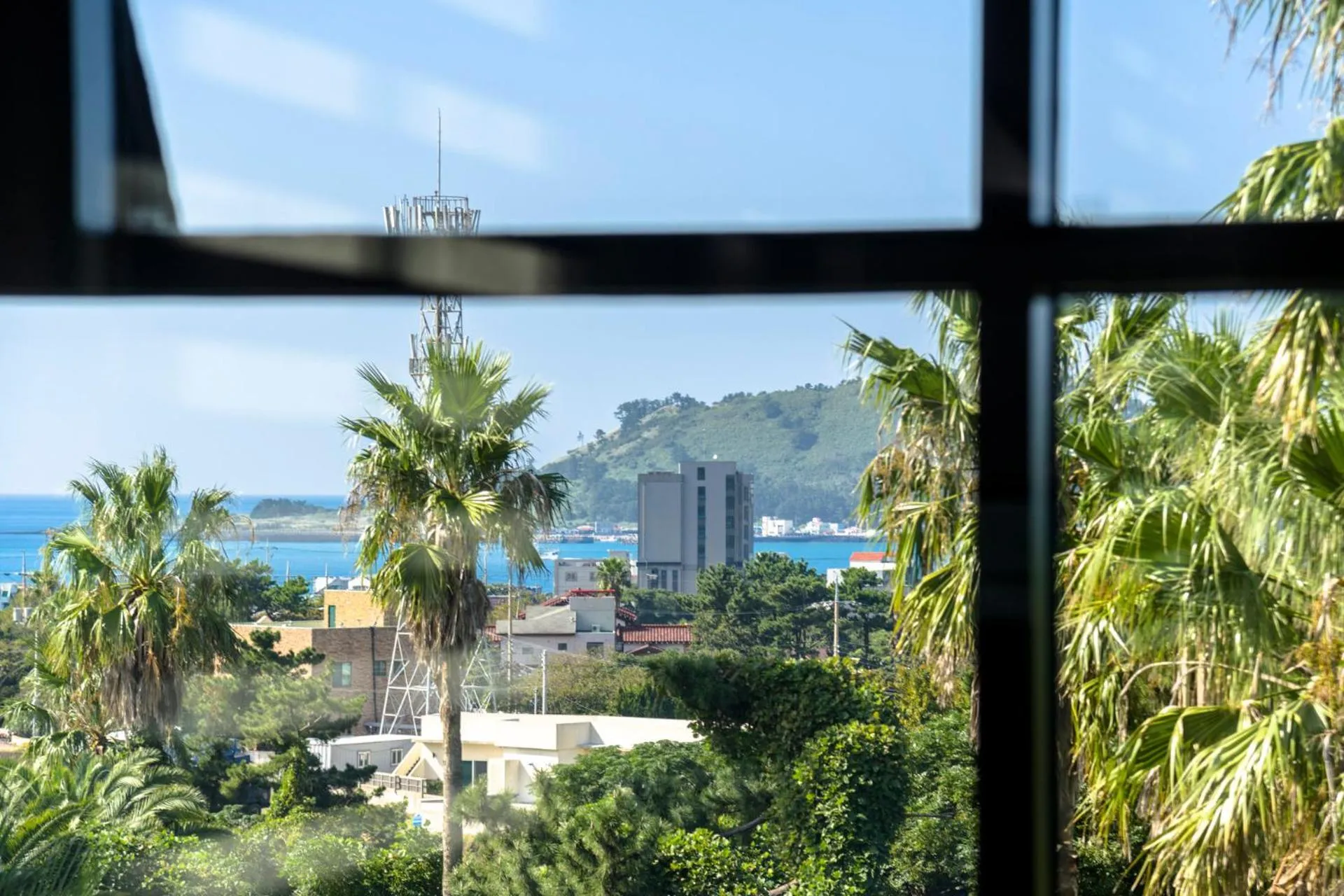 Pool view in Liverpool & Spa