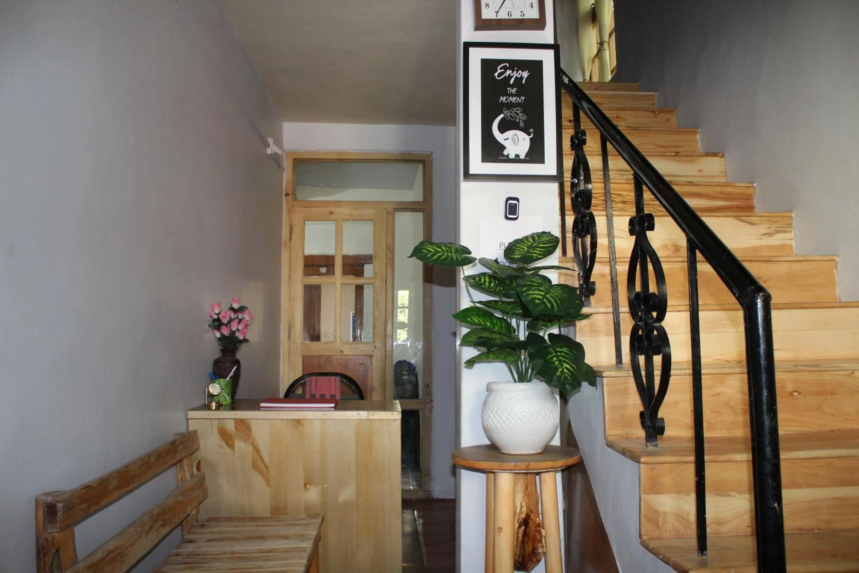 Lobby or reception in Karma Lodge Leh