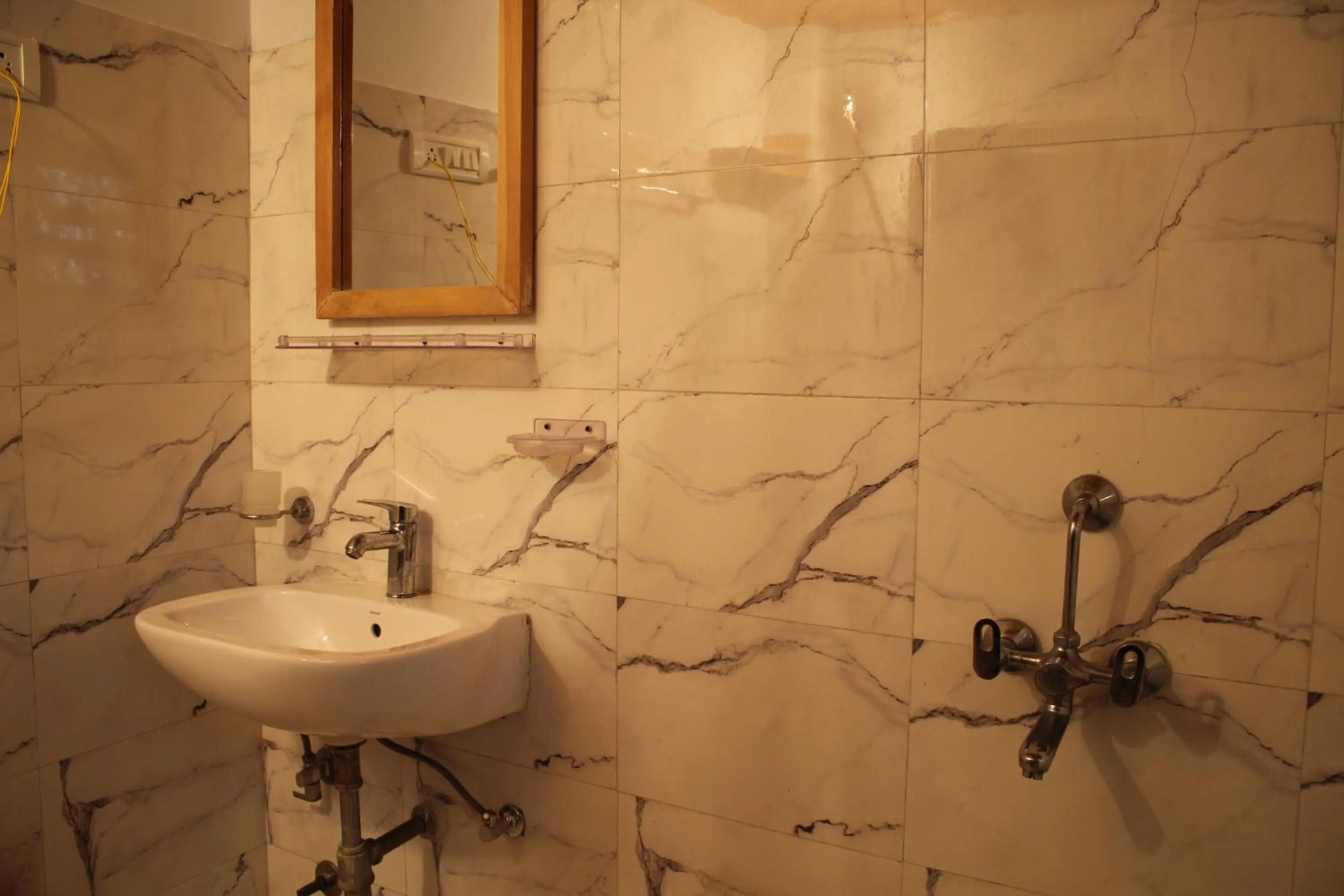 Shower in Karma Lodge Leh