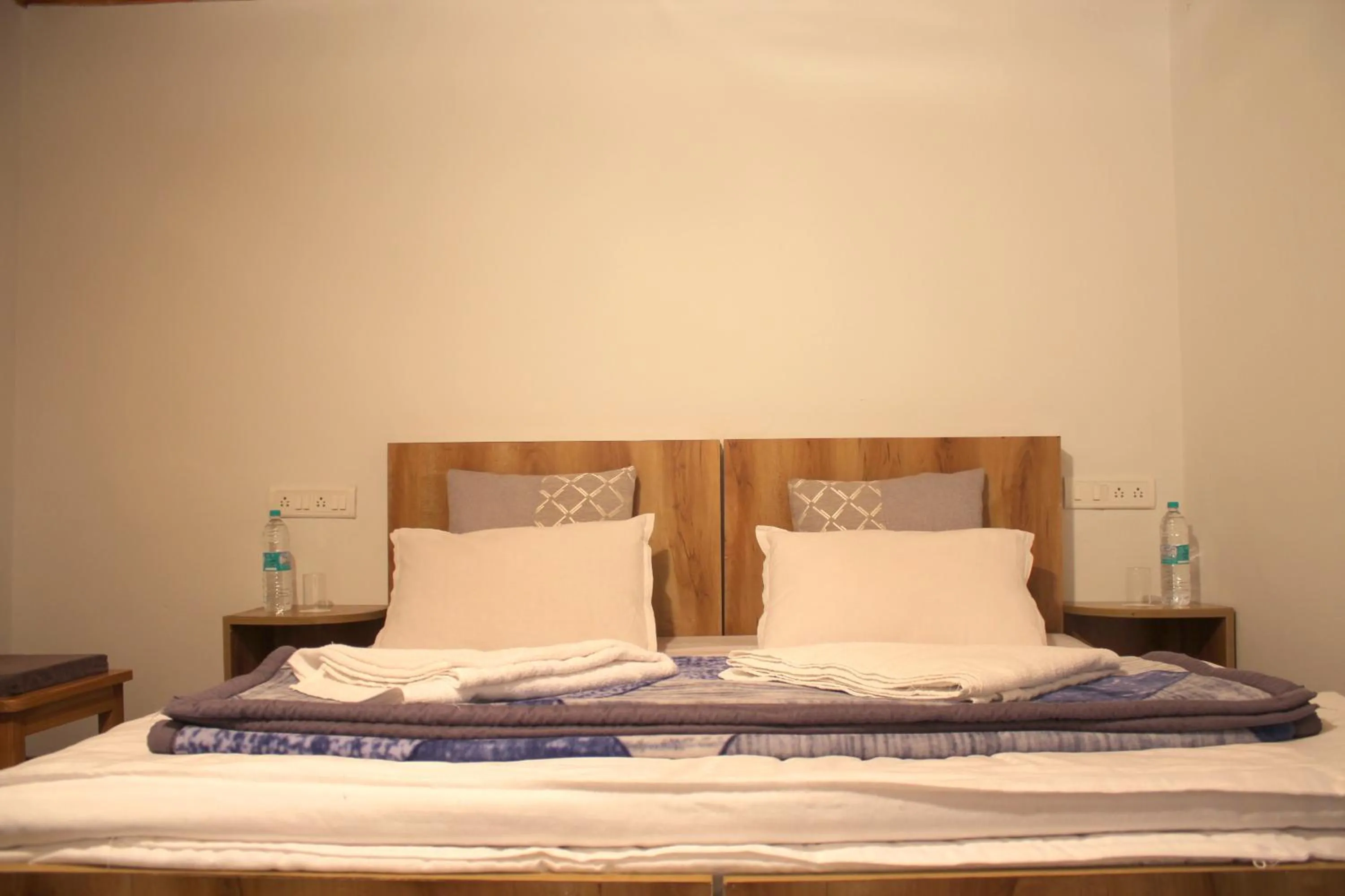 Bed in Karma Lodge Leh