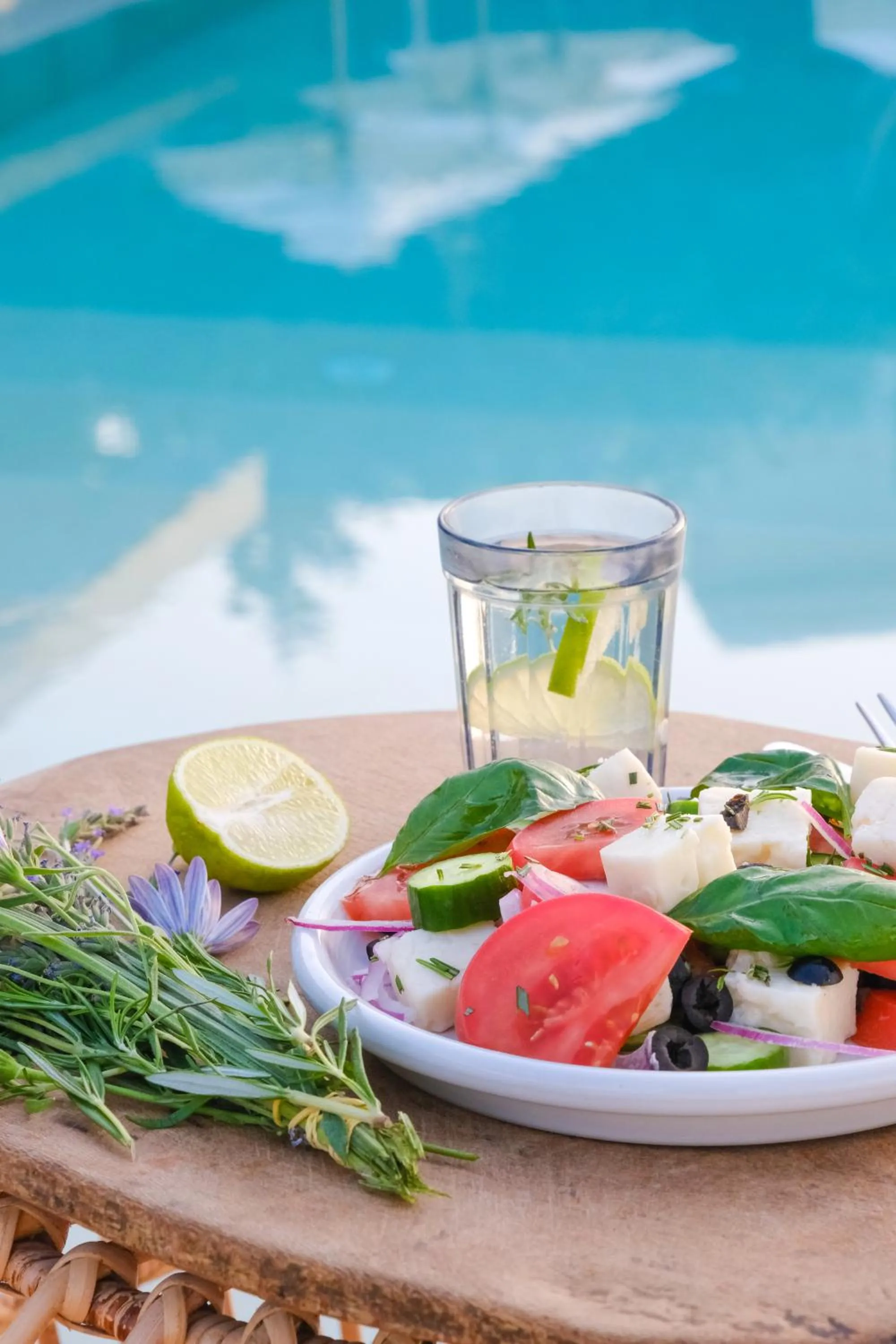 Food and drinks in Birdcage 33 Hotel - Adult Only