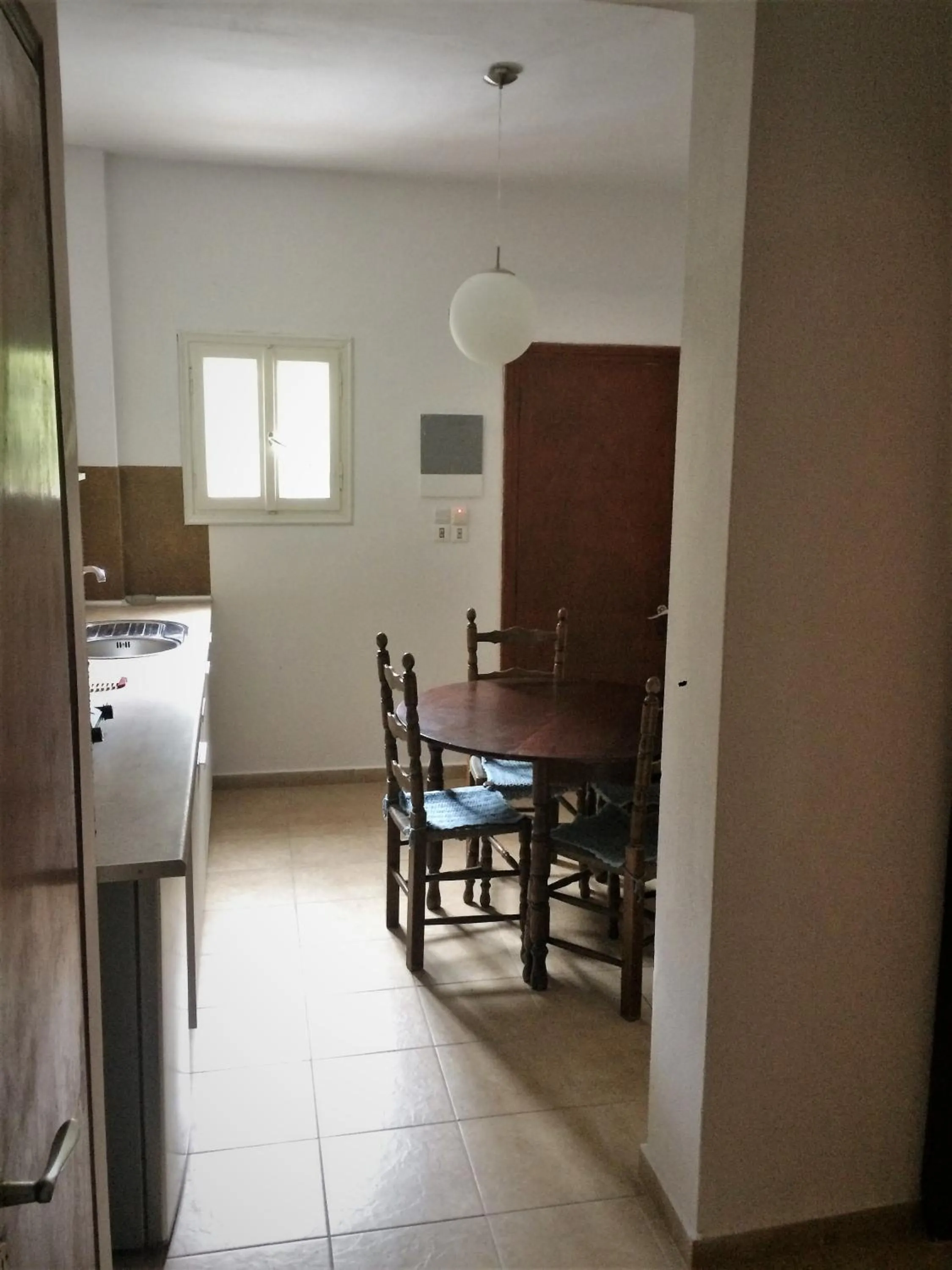 Photo of the whole room in Captains Studios & Apartments