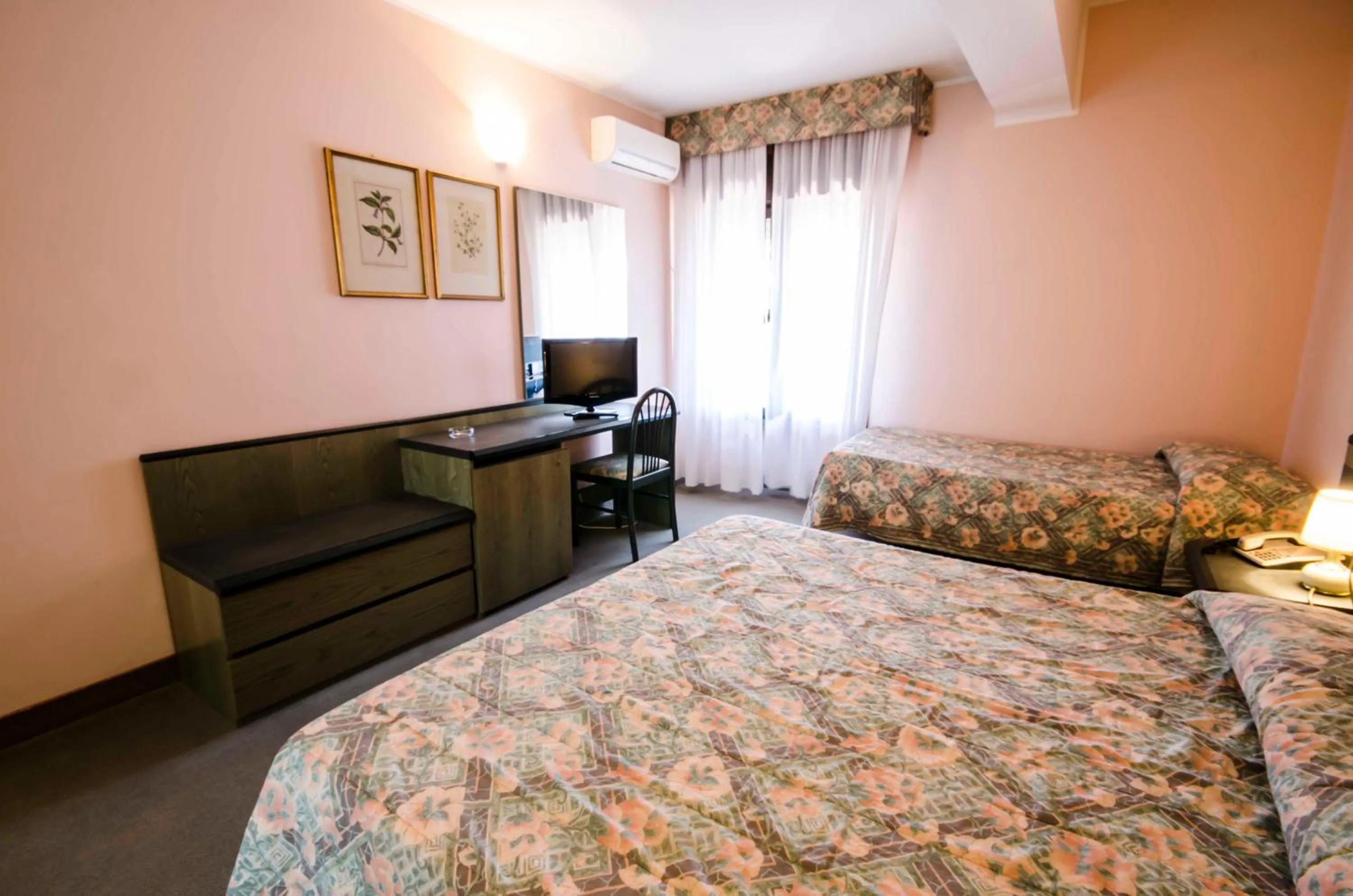 Bedroom in Torre Del Sole