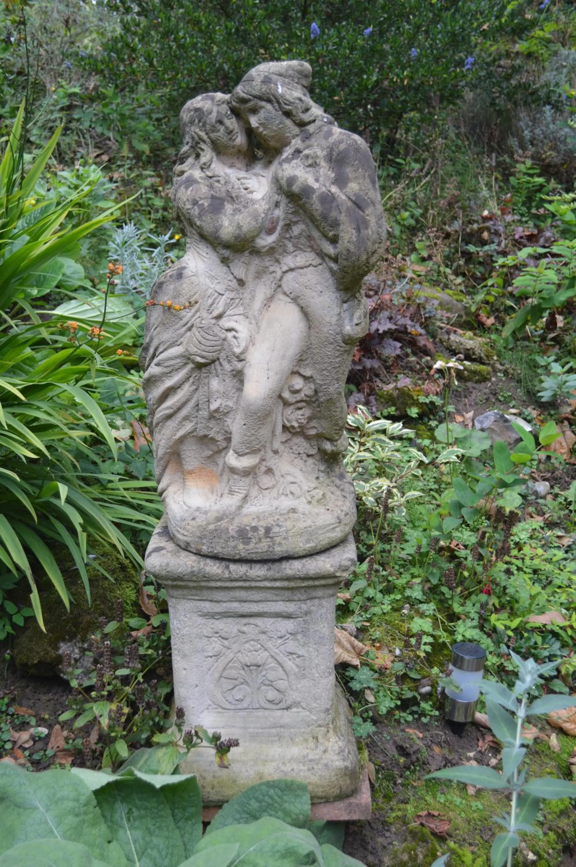 Garden in Thornybank