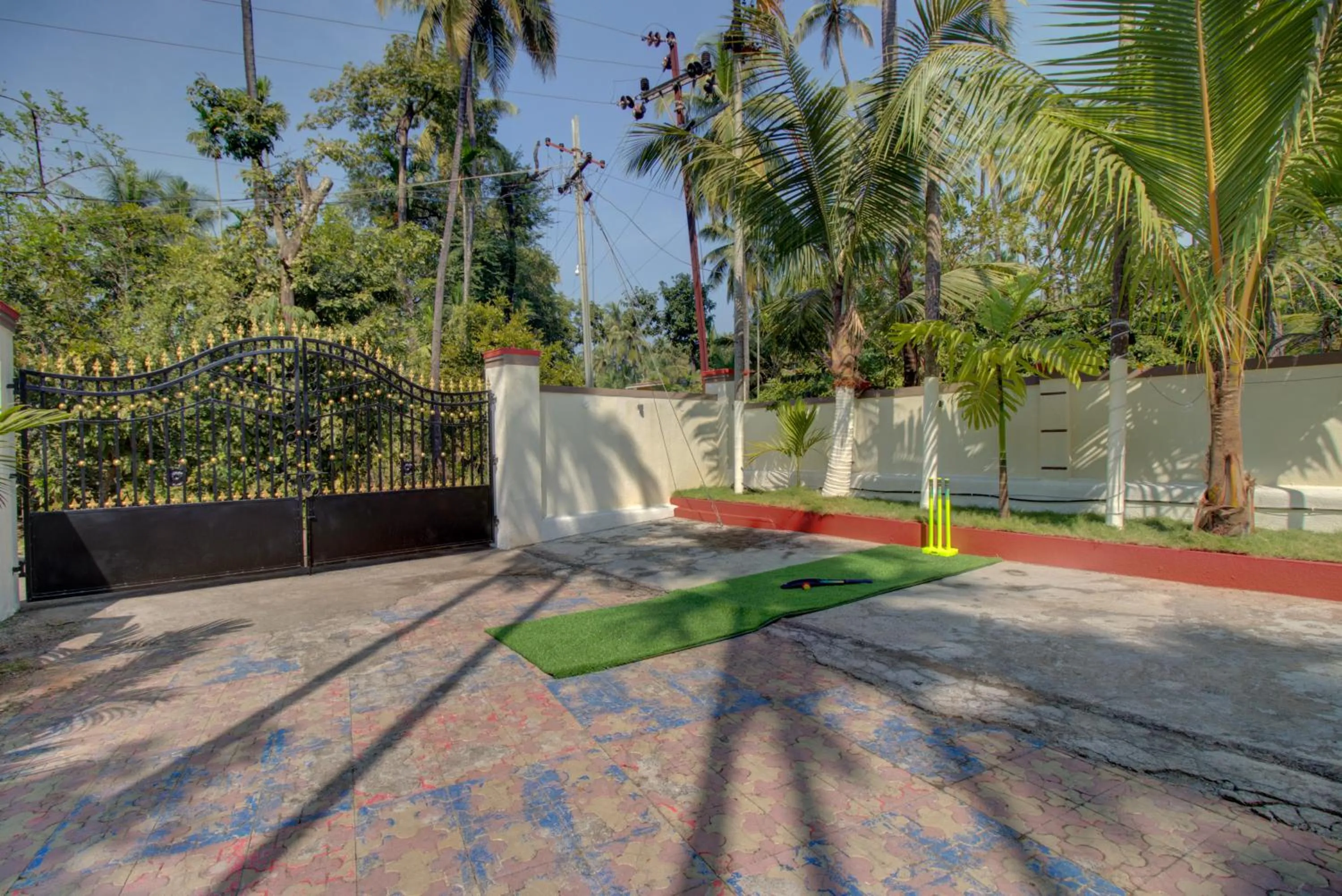 Facade/entrance in Hotel Snehaprabha - Near to Nagaon Beach Alibaug