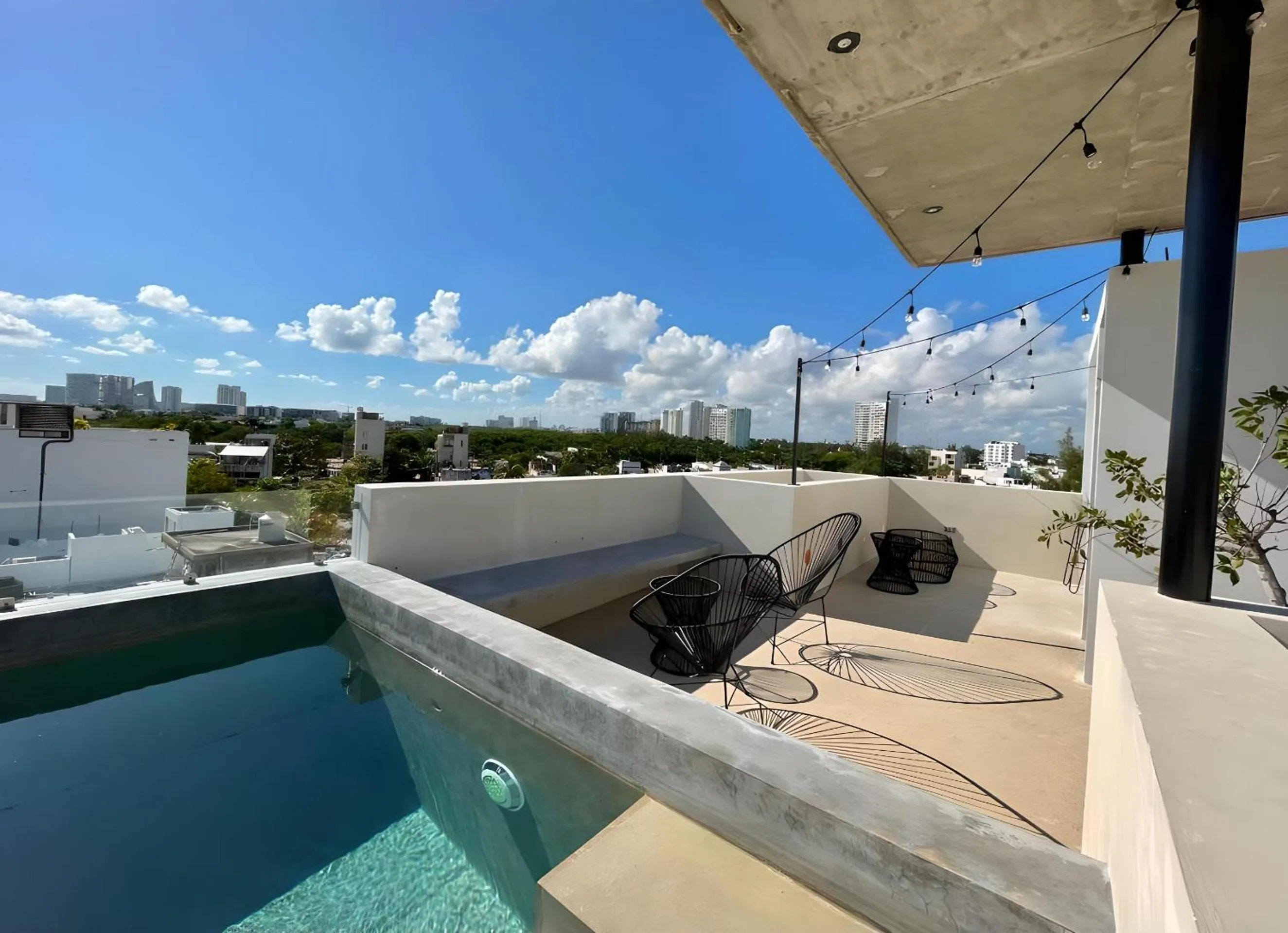 Day in Mangle By Andiani