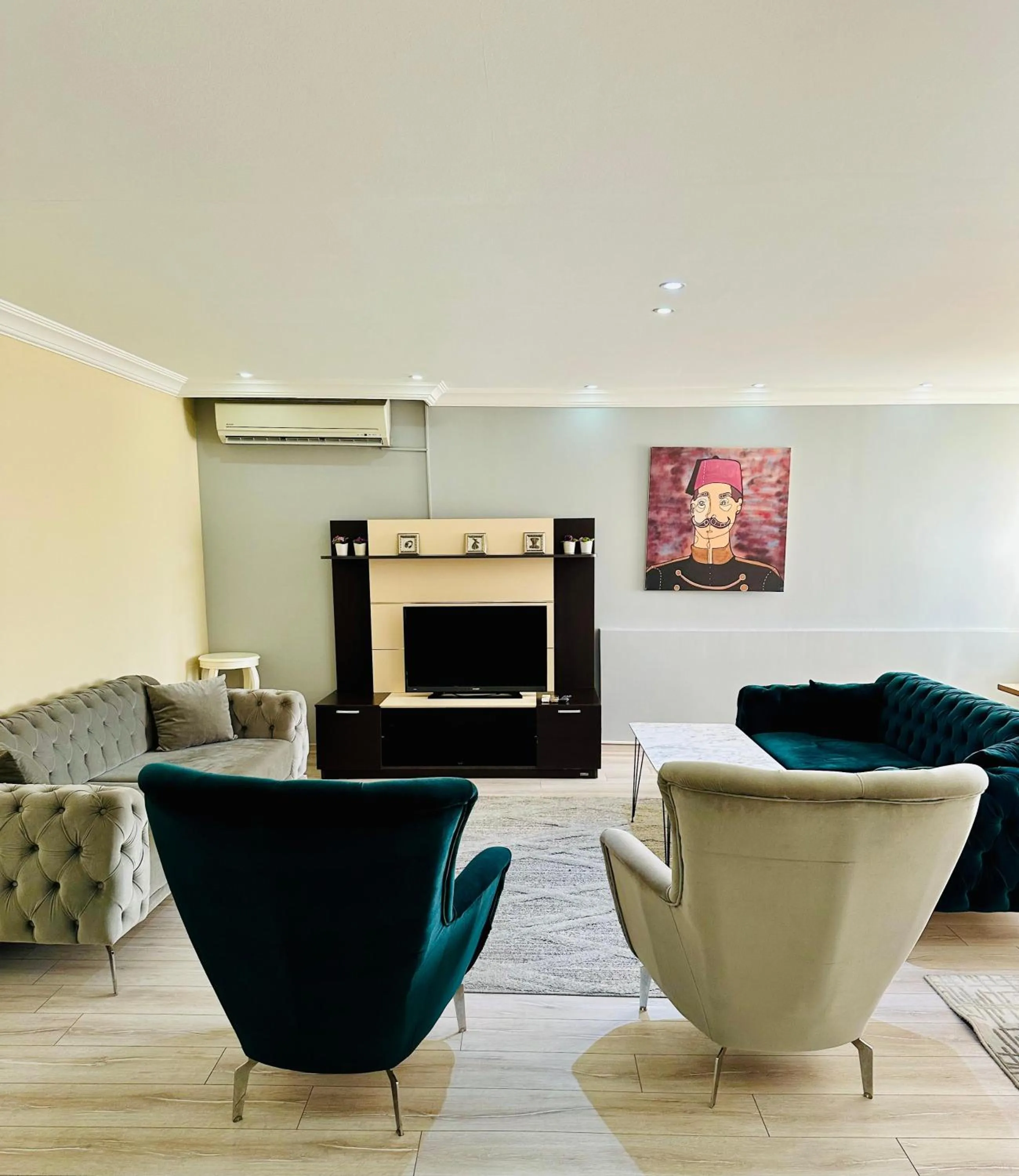 TV and multimedia in Blueway Hotel Residence