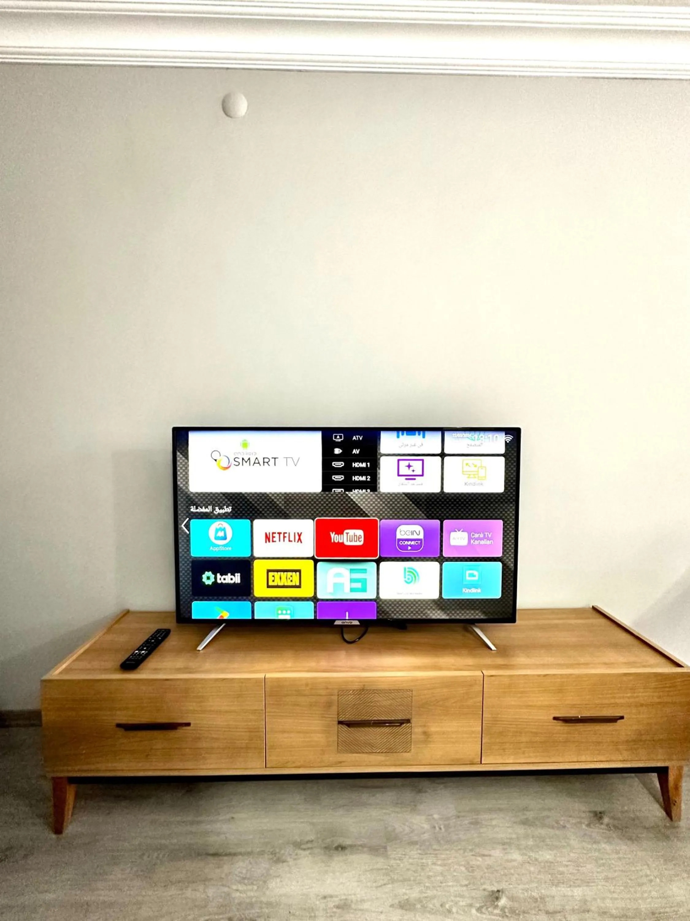 TV and multimedia in Blueway Hotel Residence