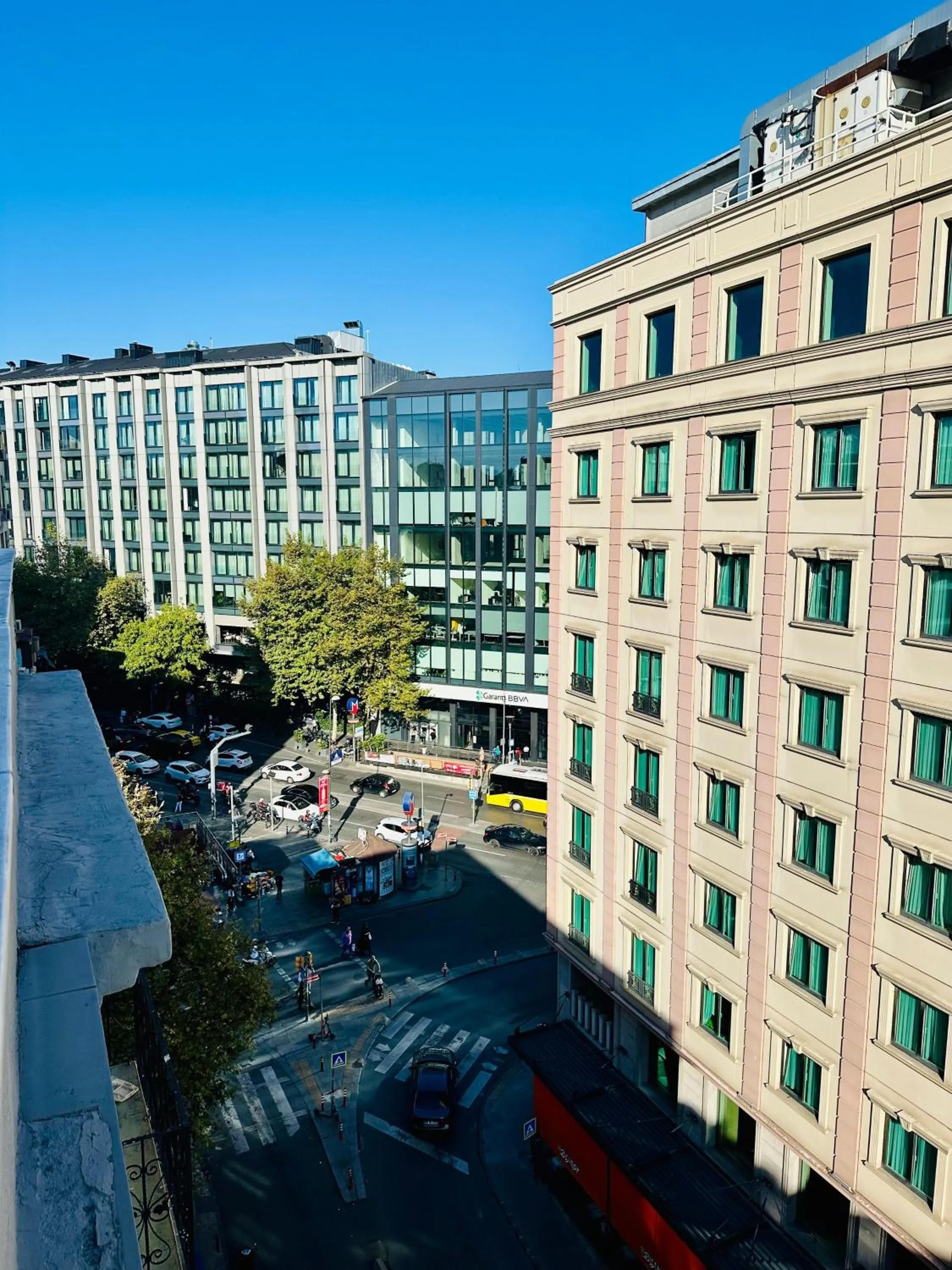 Blueway Hotel Residence