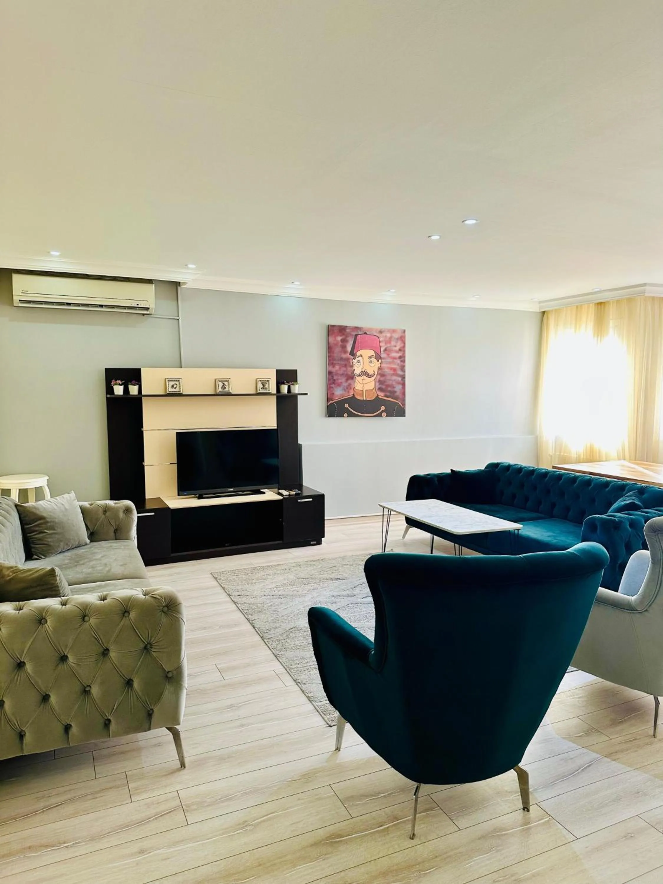 TV and multimedia in Blueway Hotel Residence