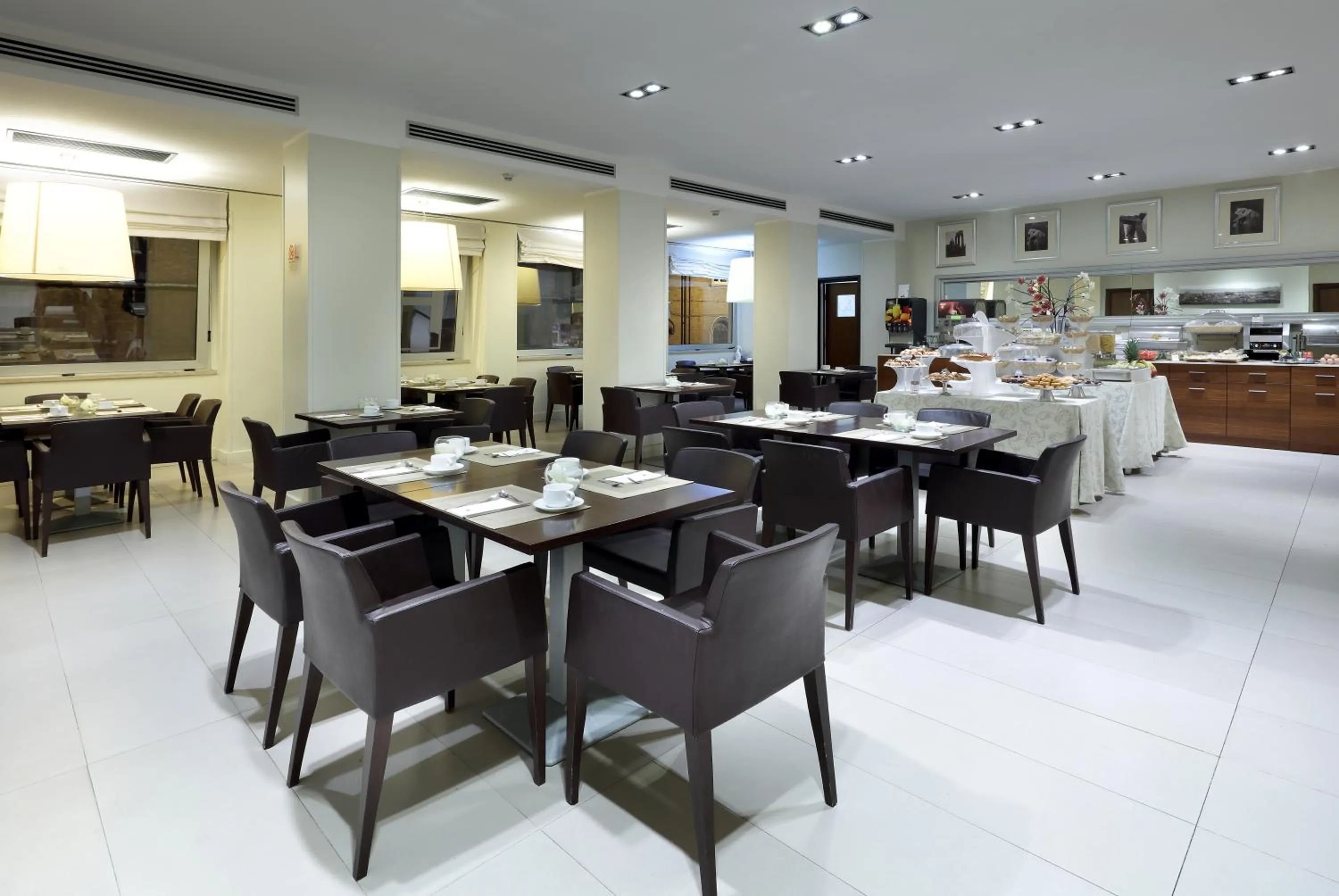 Continental breakfast in Hotel Saint John