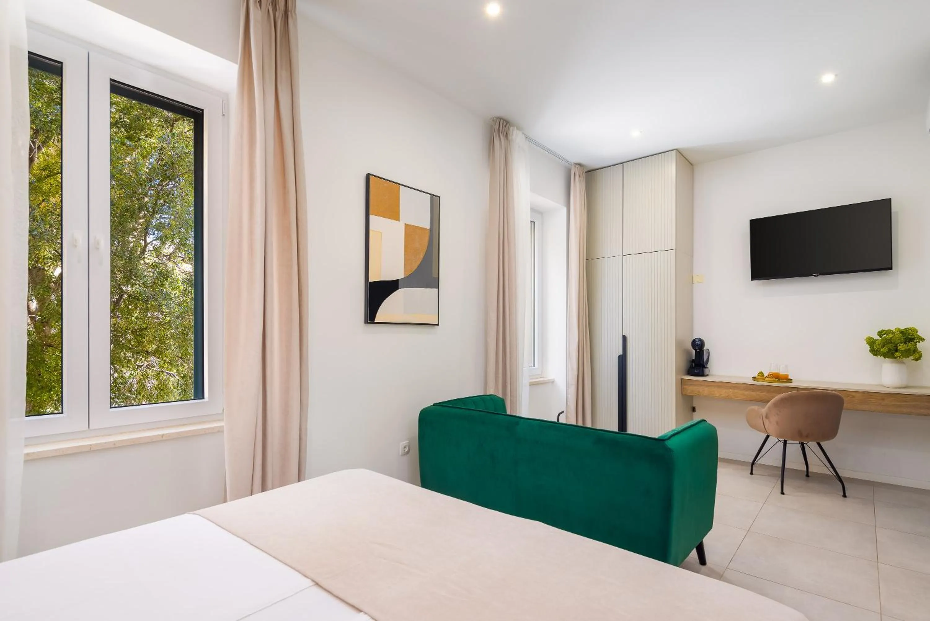 Bed in 48 Rooms Split