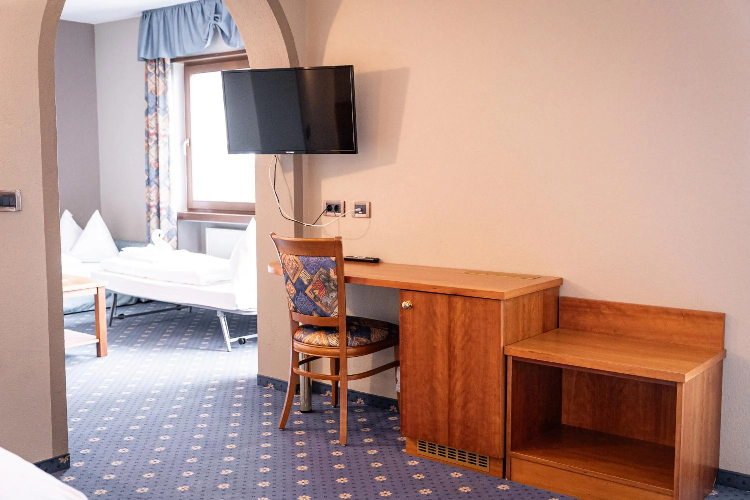 Bedroom in PanoramaHotel Penegal